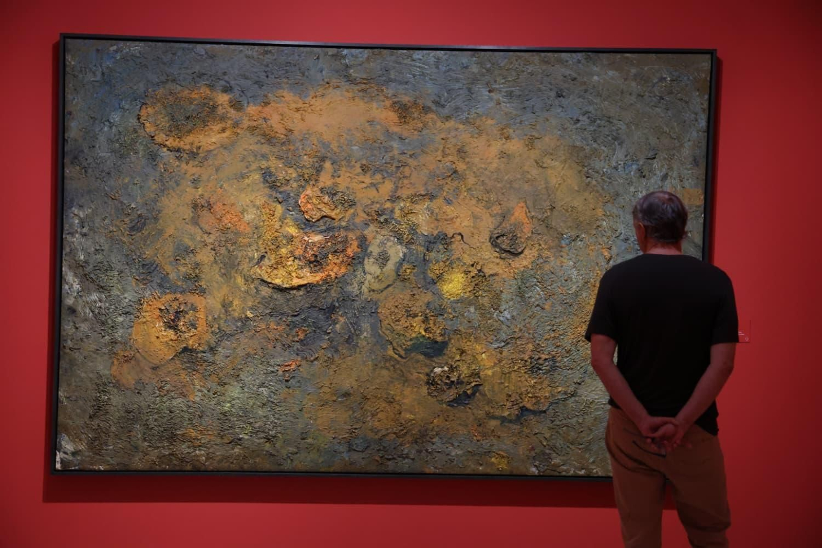 La exposición 'Telúricos y primitivos' en el Museo Thyssen de Málaga, en imágenes