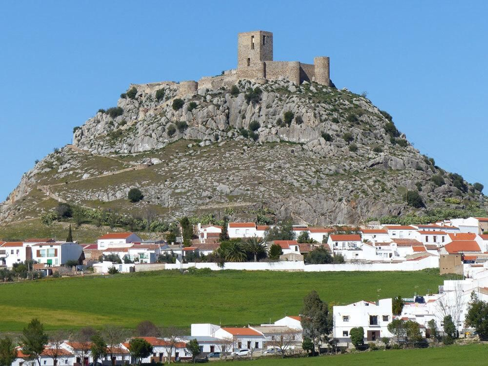 Castillo de Belmez, la fortaleza sobre la roca
