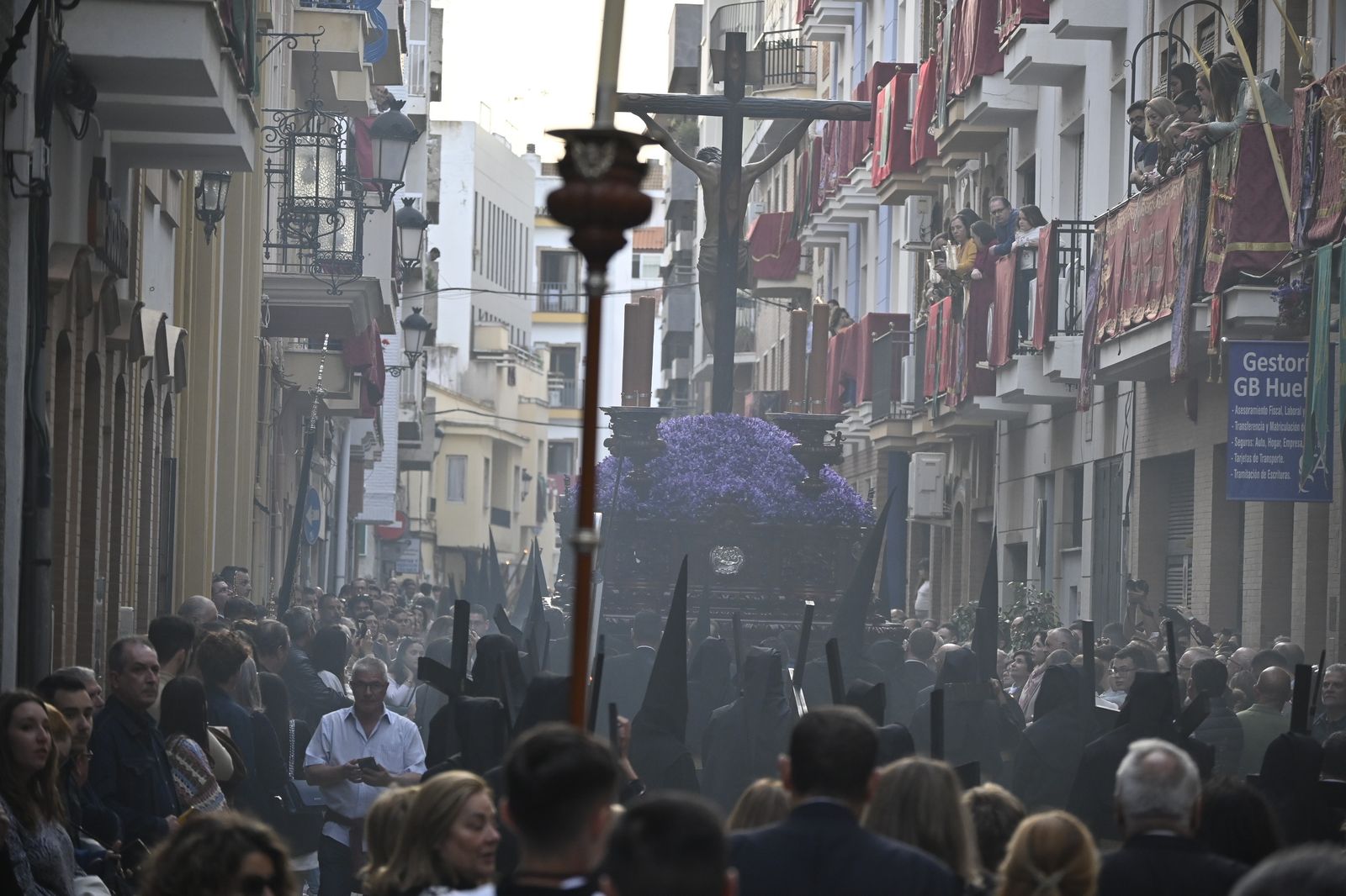 Martes Santo: Hermandad de Los Estudiantes, Huelva
