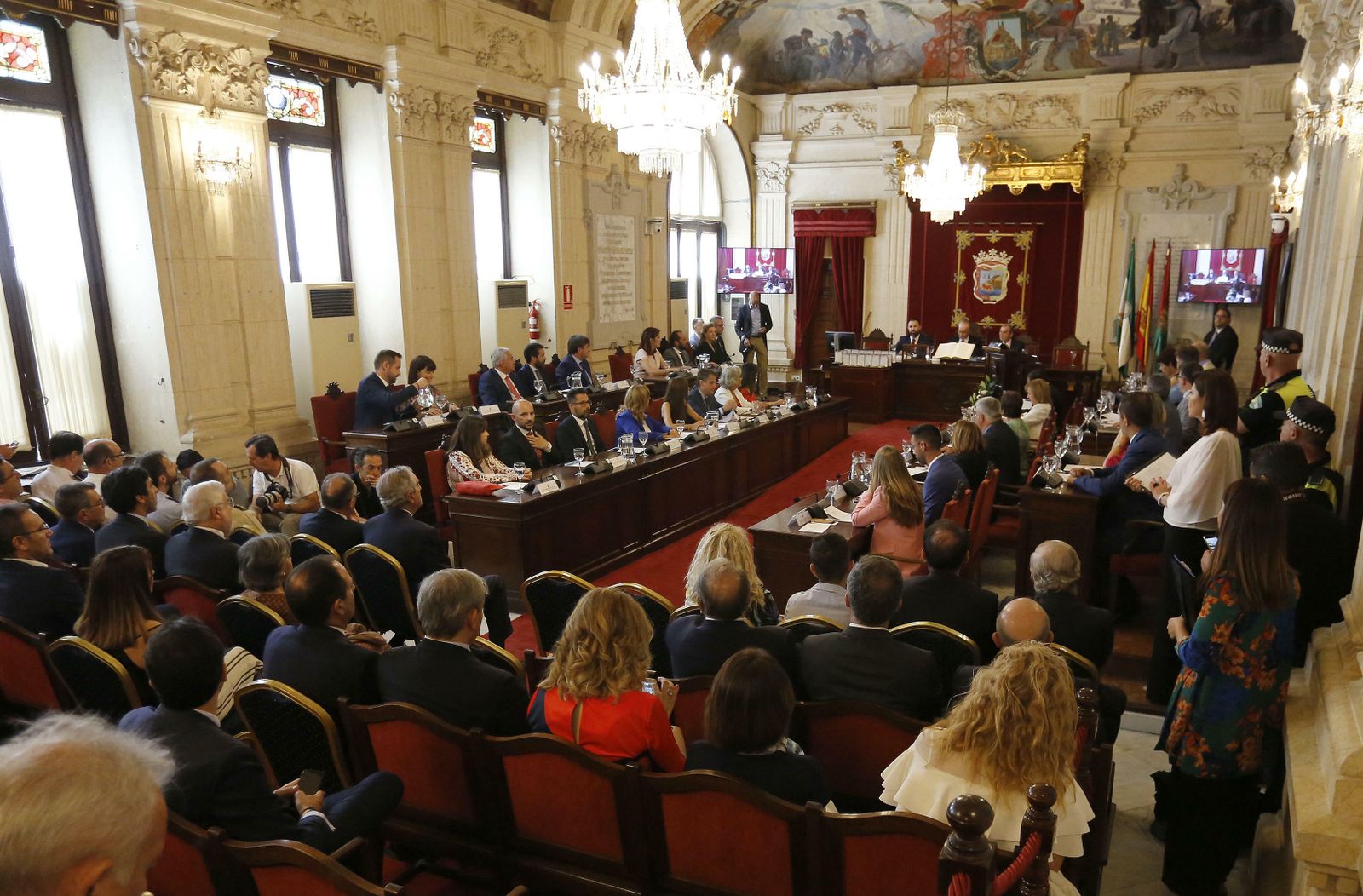 Las fotos de la constitución del Ayuntamiento de Málaga