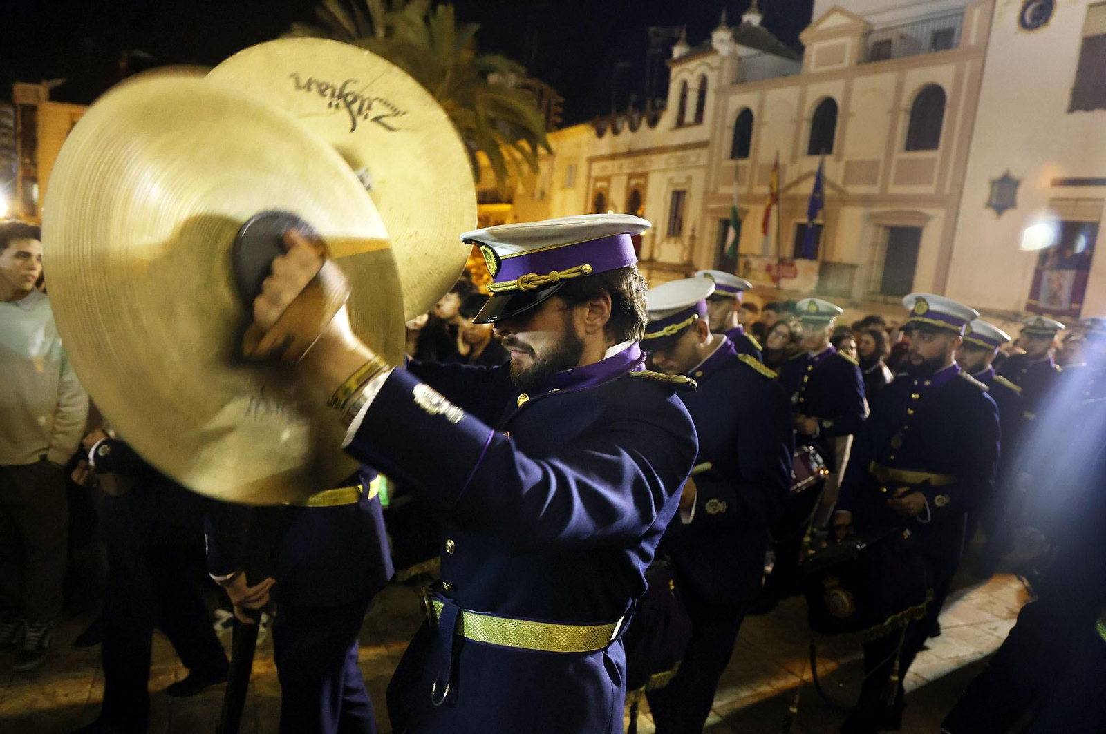Las mejores imágenes del Martes Santo en Huelva: Hermandad de Pasión
