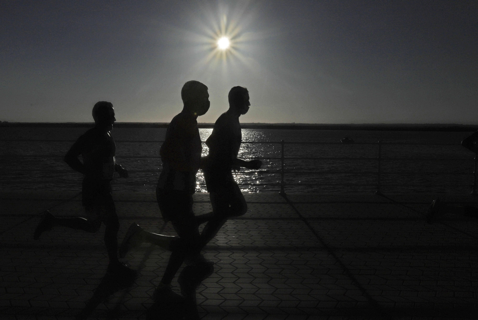 Imágenes de la carrera 10K Huelva Puerta del Descubrimiento
