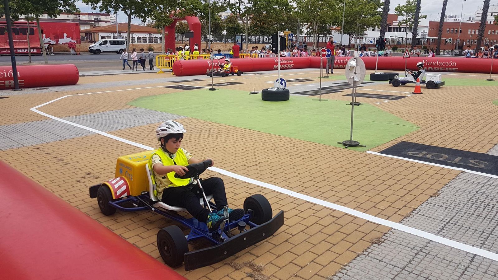 Circuito de educación vial ayer, ante el teatro Horacio Noguera.