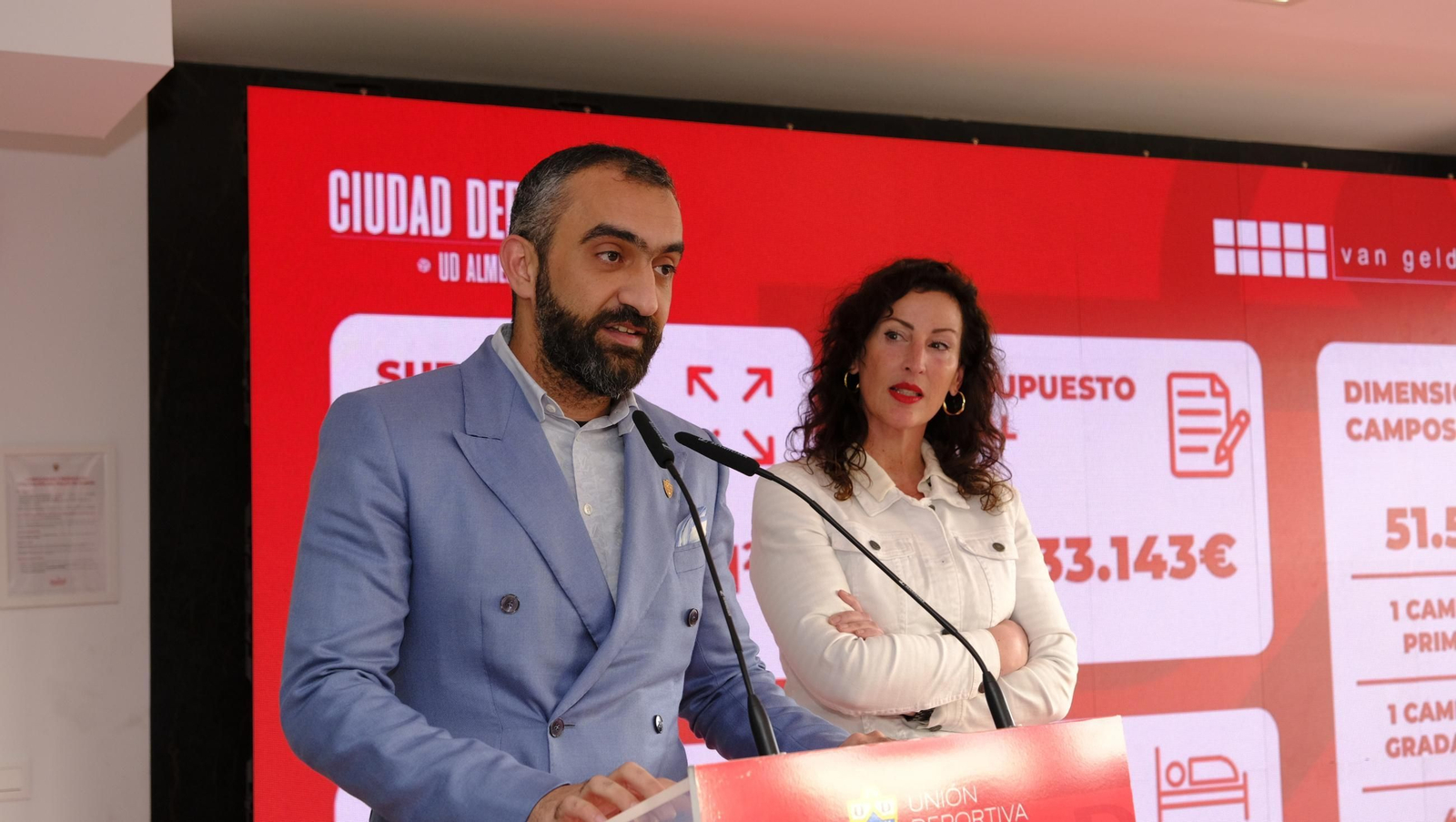 Presentación de la futura Ciudad Deportiva de la U.D. Almería, en imágenes
