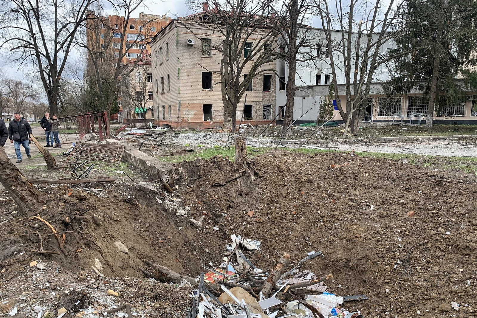 La localidad ucraniana de Chernigov fue la puerta de entrada del Ejército ruso para invadir el centro del país y llegar a Kiev. También ahí dieron sus últimos coletazos al completar la retirada al norte.
