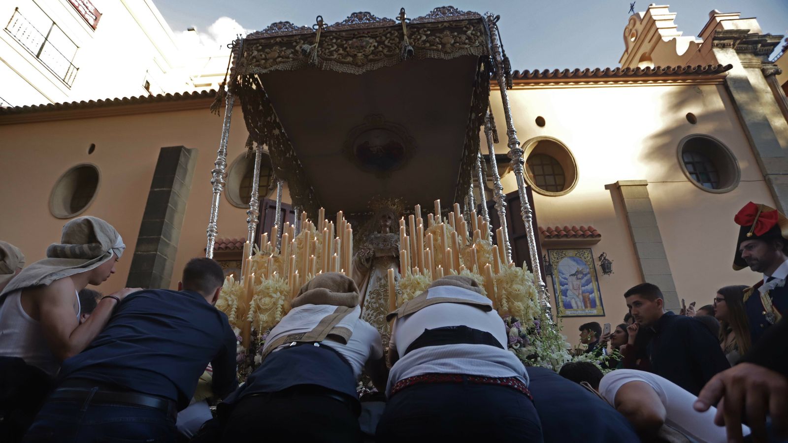 Imágenes del Lunes Santo en Algeciras