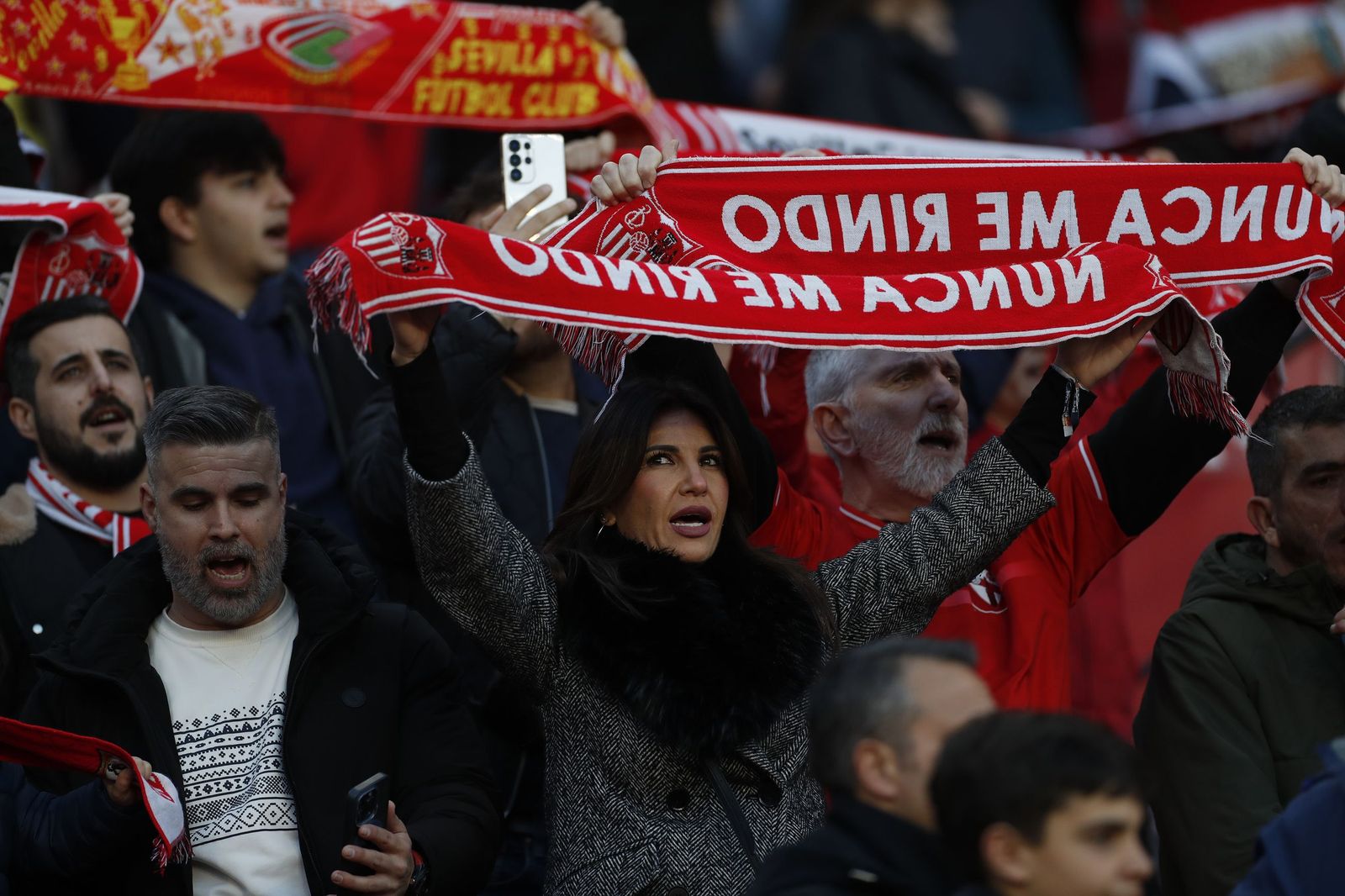 Búscate en las fotos del Sevilla FC - Alavés