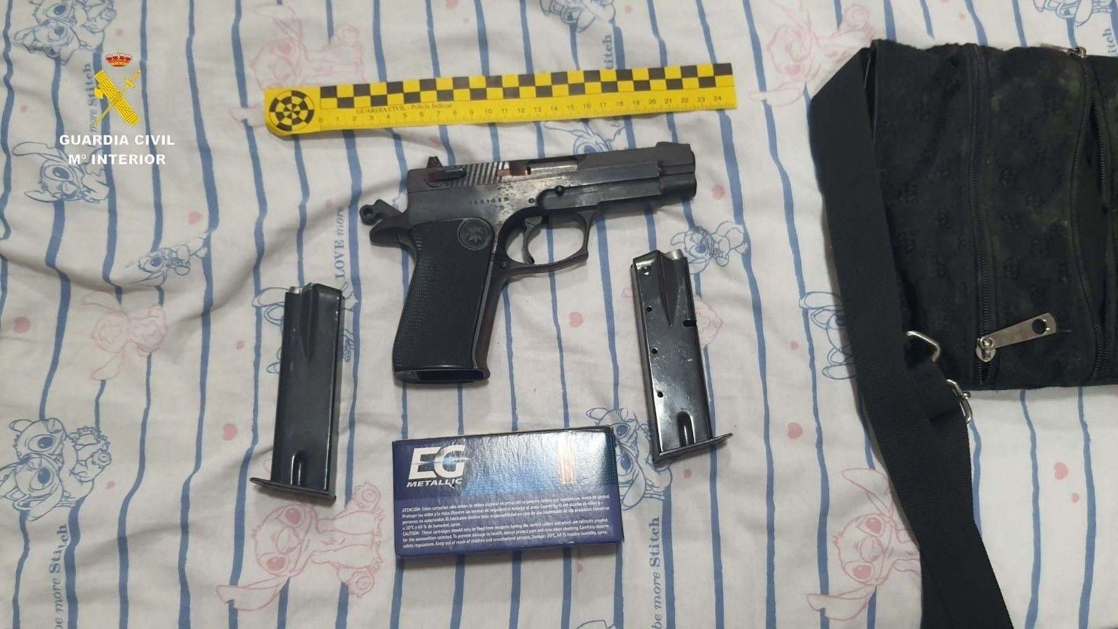 Cuatro detenidos en una operación entre Sevilla y Málaga contra una de las principales redes de narcotráfico del Guadalquivir