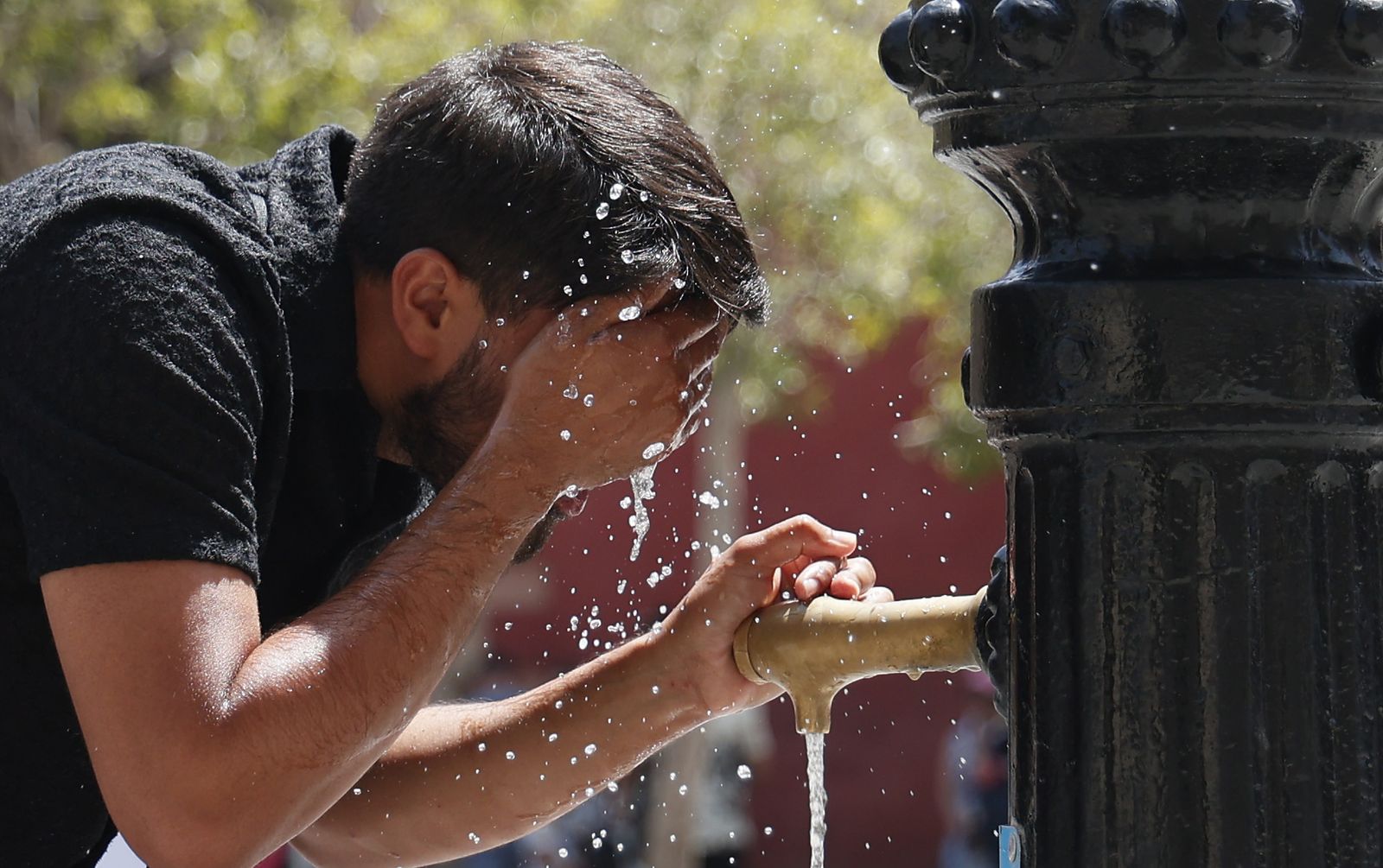 Otro día de calor en Sevilla