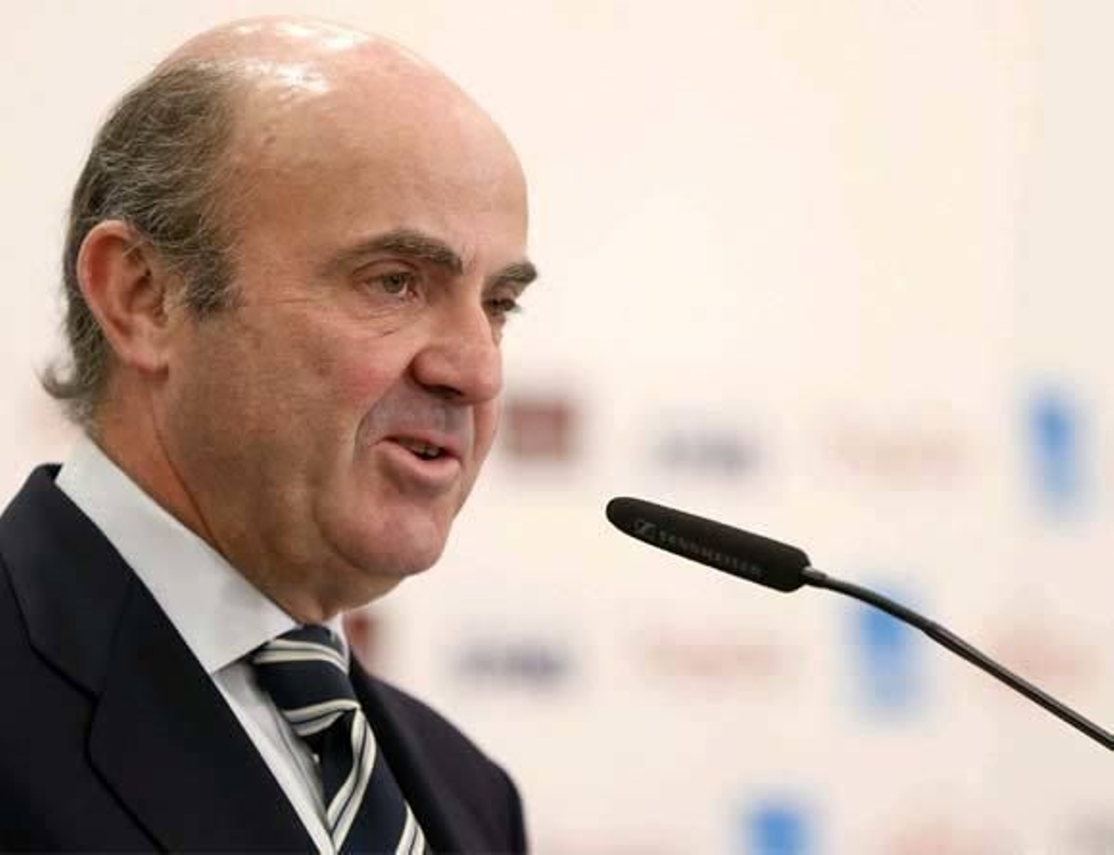 De Guindos terminará la legislatura como ministro de Economía