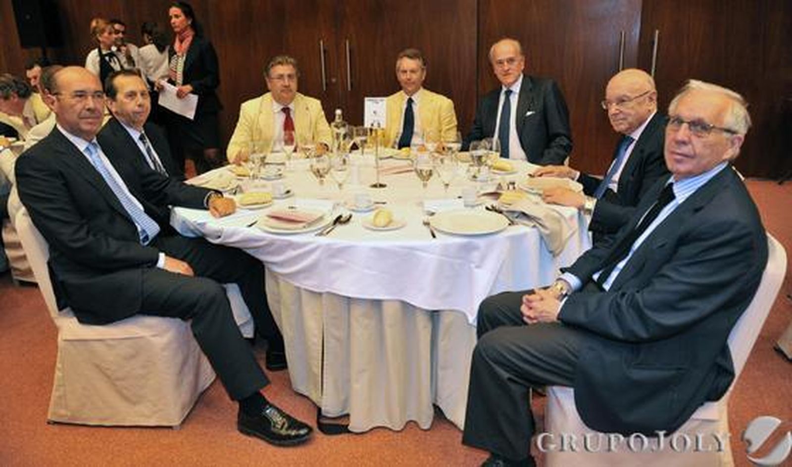 Francisco Ferraro, José Antonio Carrizosa, Juan Ignacio Zoido, José Joly, Baldomero Falcones, Manuel Clavero y José Luis Ballester.

Foto: Victoria Hidalgo / Juan Carlos Vazquez