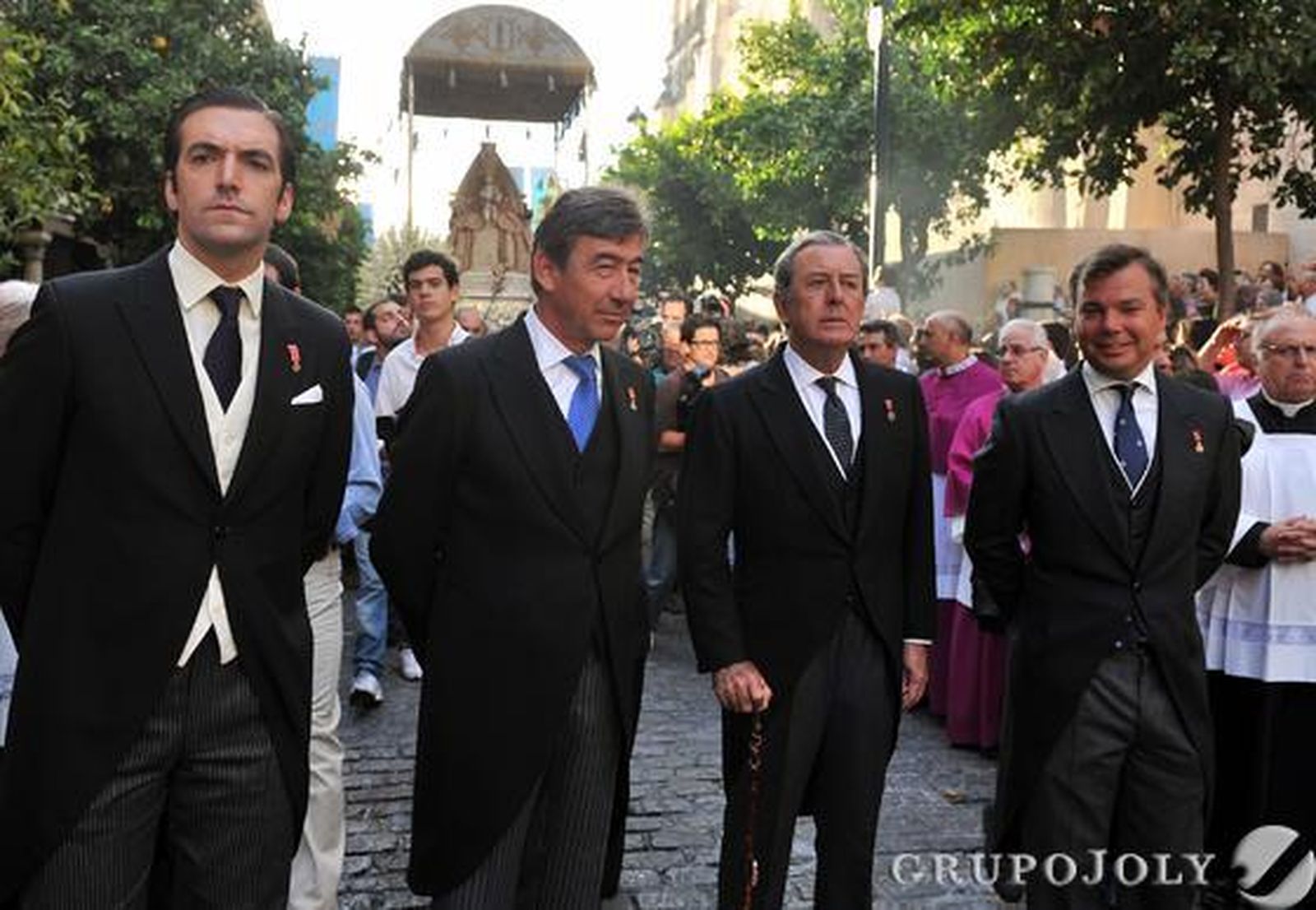 Hermanos mayores de la hermandad. 

Foto: Juan Carlos Vázquez