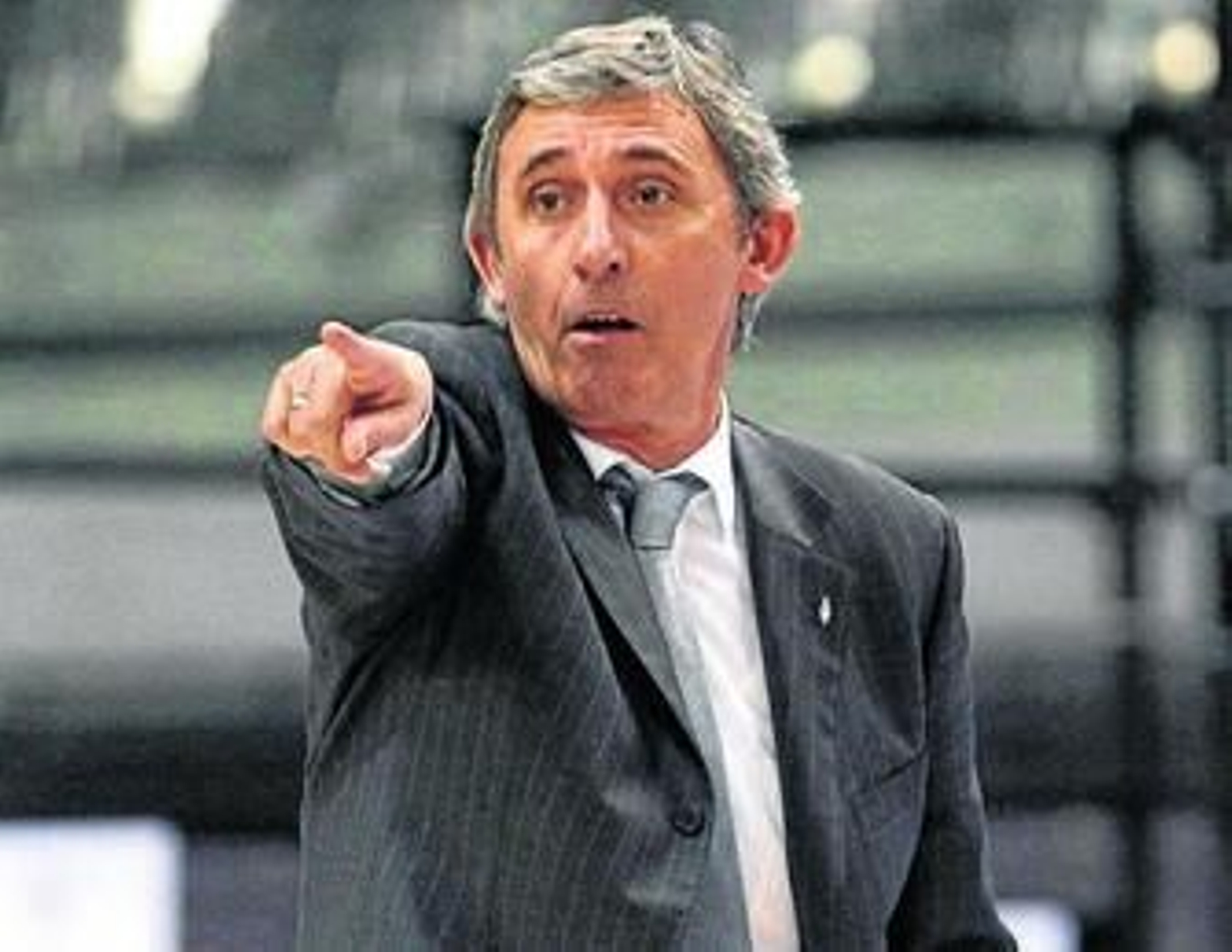 Pesic, técnico del Power Electronics.