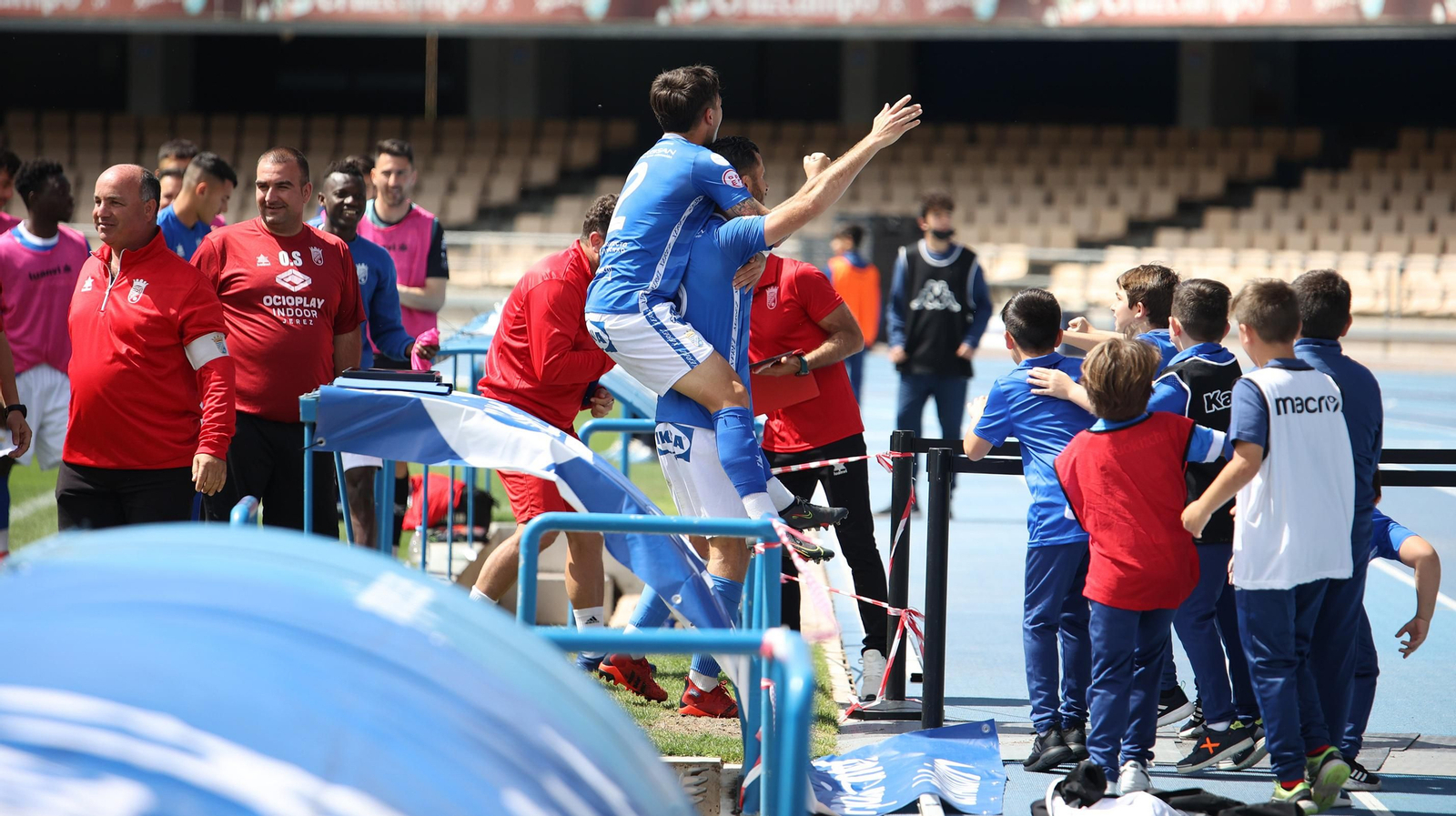 Imagenes del Xerez CD - Salerm puente Genil (2-0)