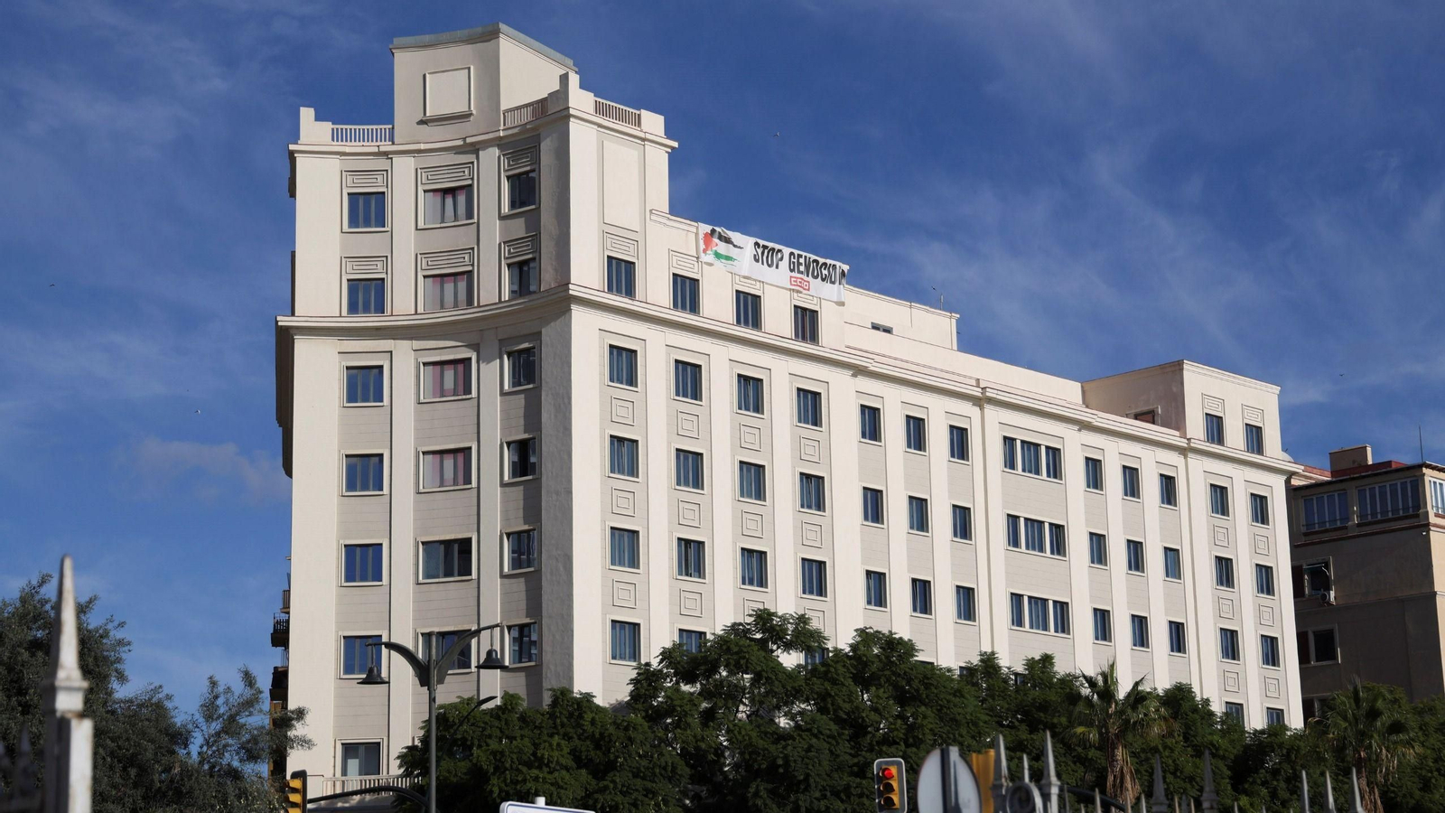 Edificio de los Sindicatos de Málaga.