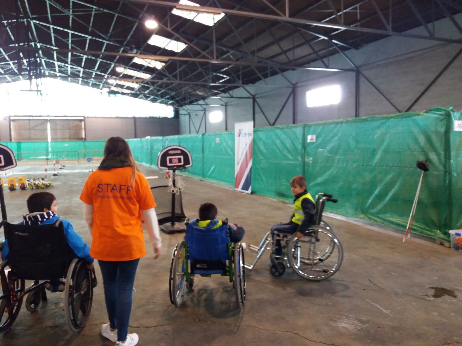 Entre otras acciones, se practicará baloncesto en silla de ruedas.