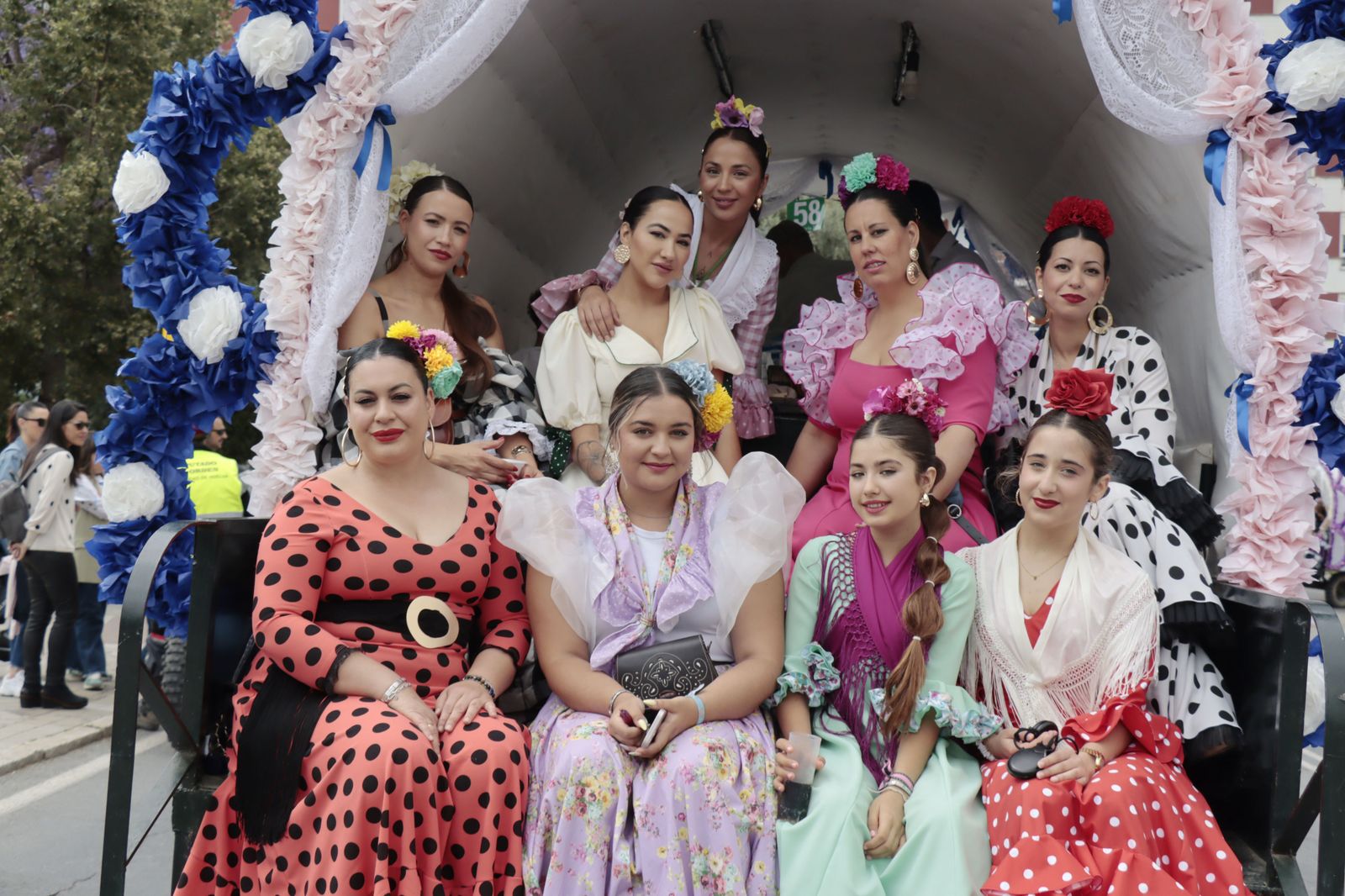 Imágenes de los carros de la Hermandad del Rocío de Huelva