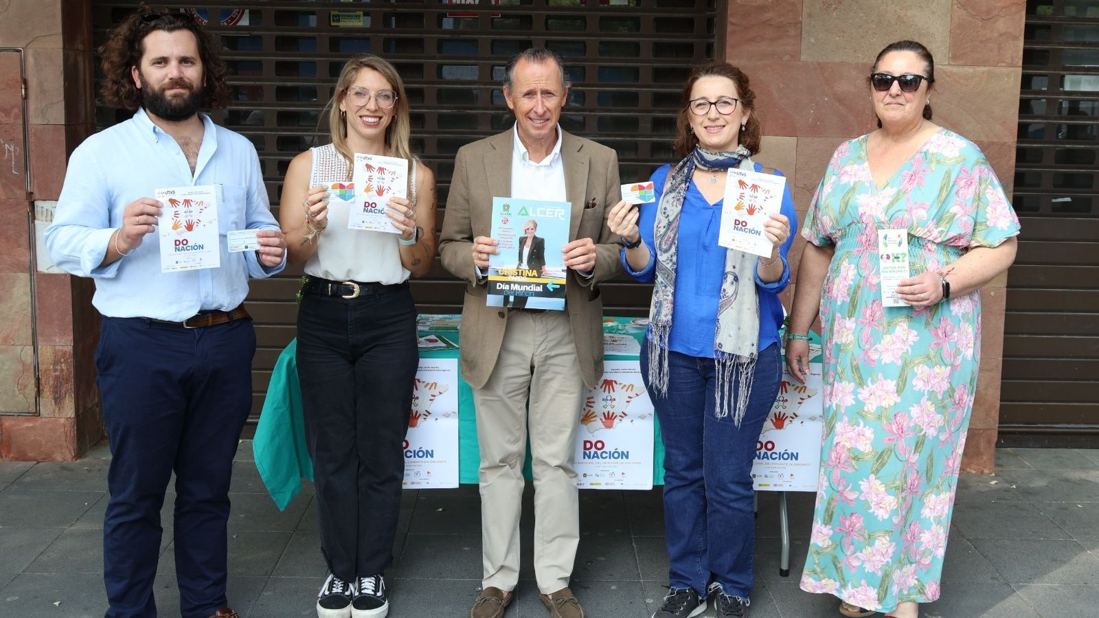 Participantes en la mesa.
