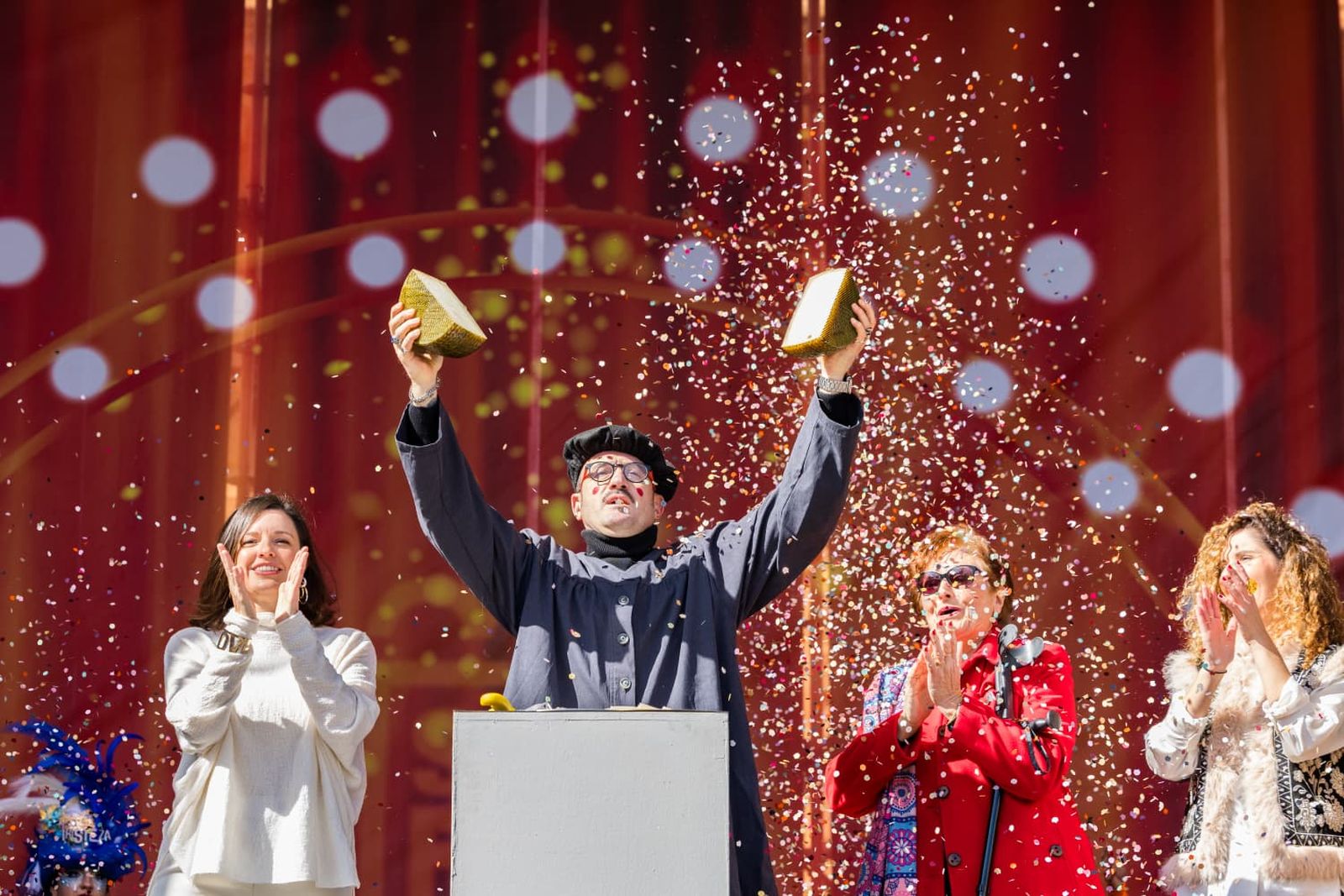 El actor isleño Álex O'Dogherty, Quesero Mayor del Carnaval de San Fernando
