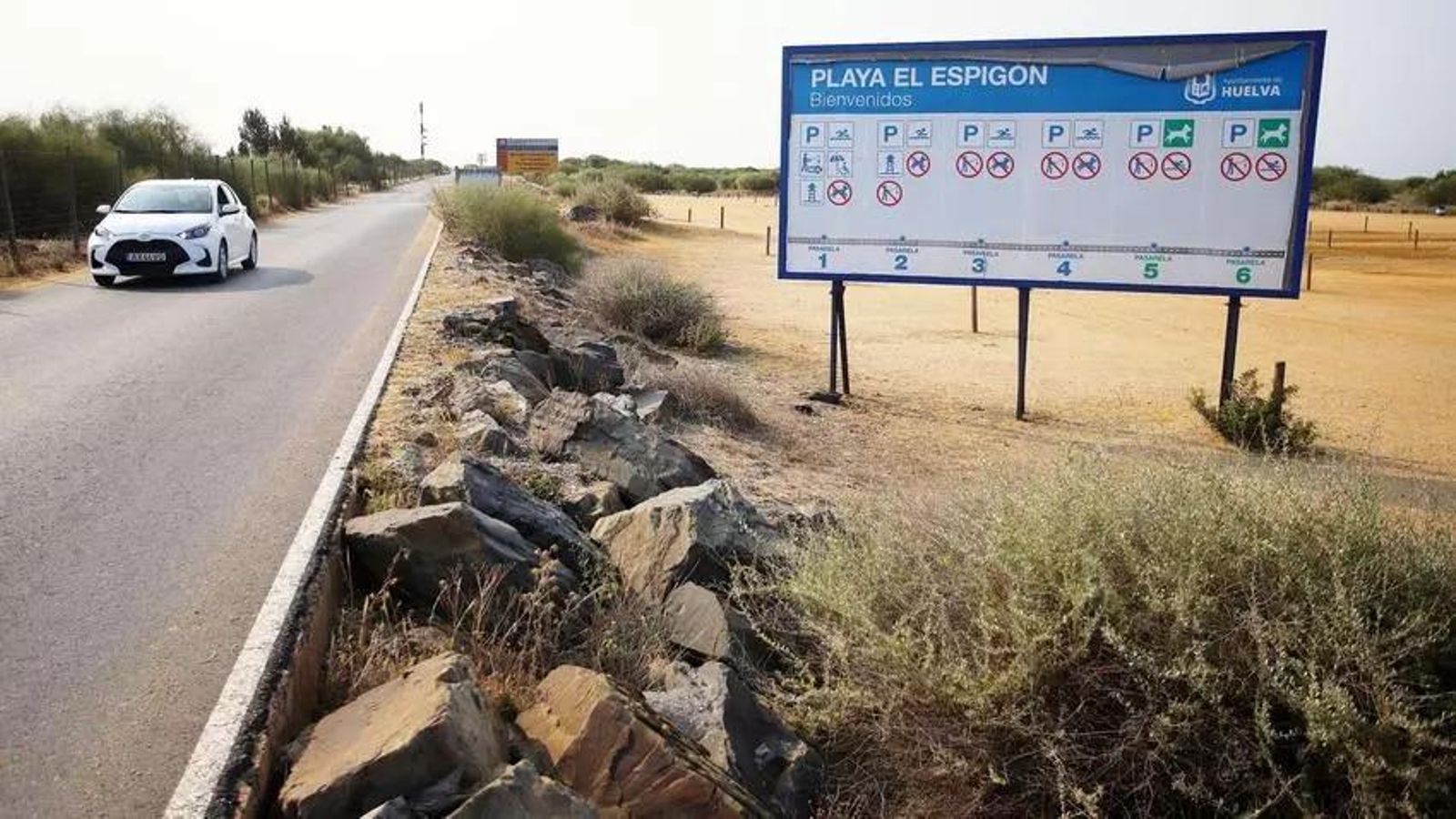 Playa El Espigón de Huelva Capital.