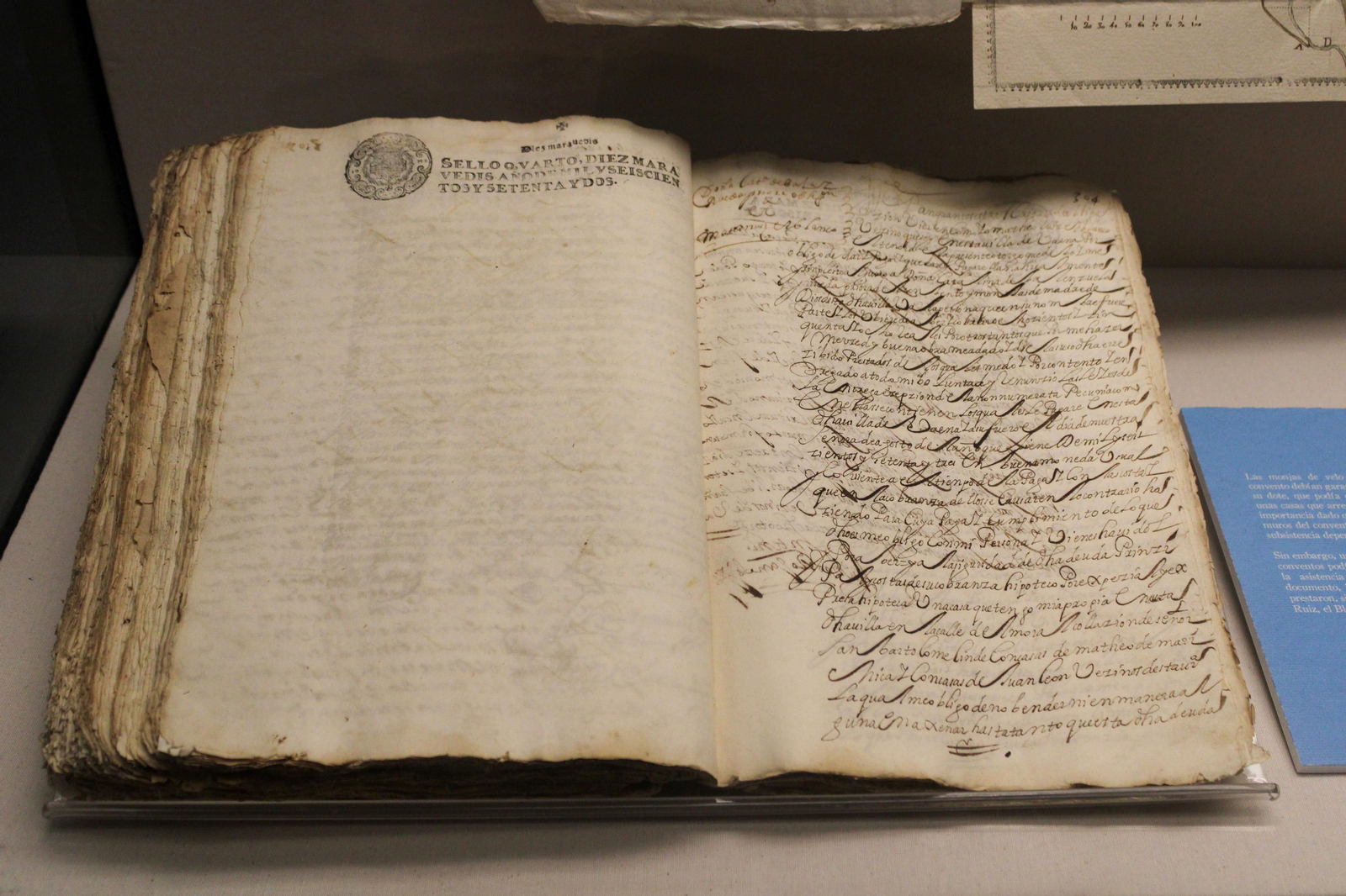 Las mejores imágenes de la exposición 'Tras los muros el convento', en el Archivo Histórico Provincial de Córdoba