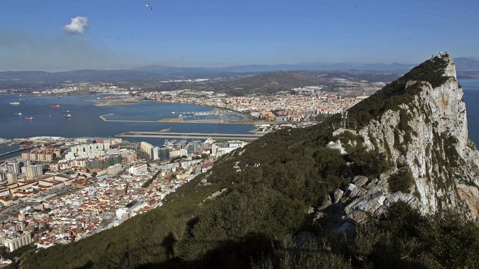 Vista de Gibraltar, La Línea y San Roque desde el Peñón.