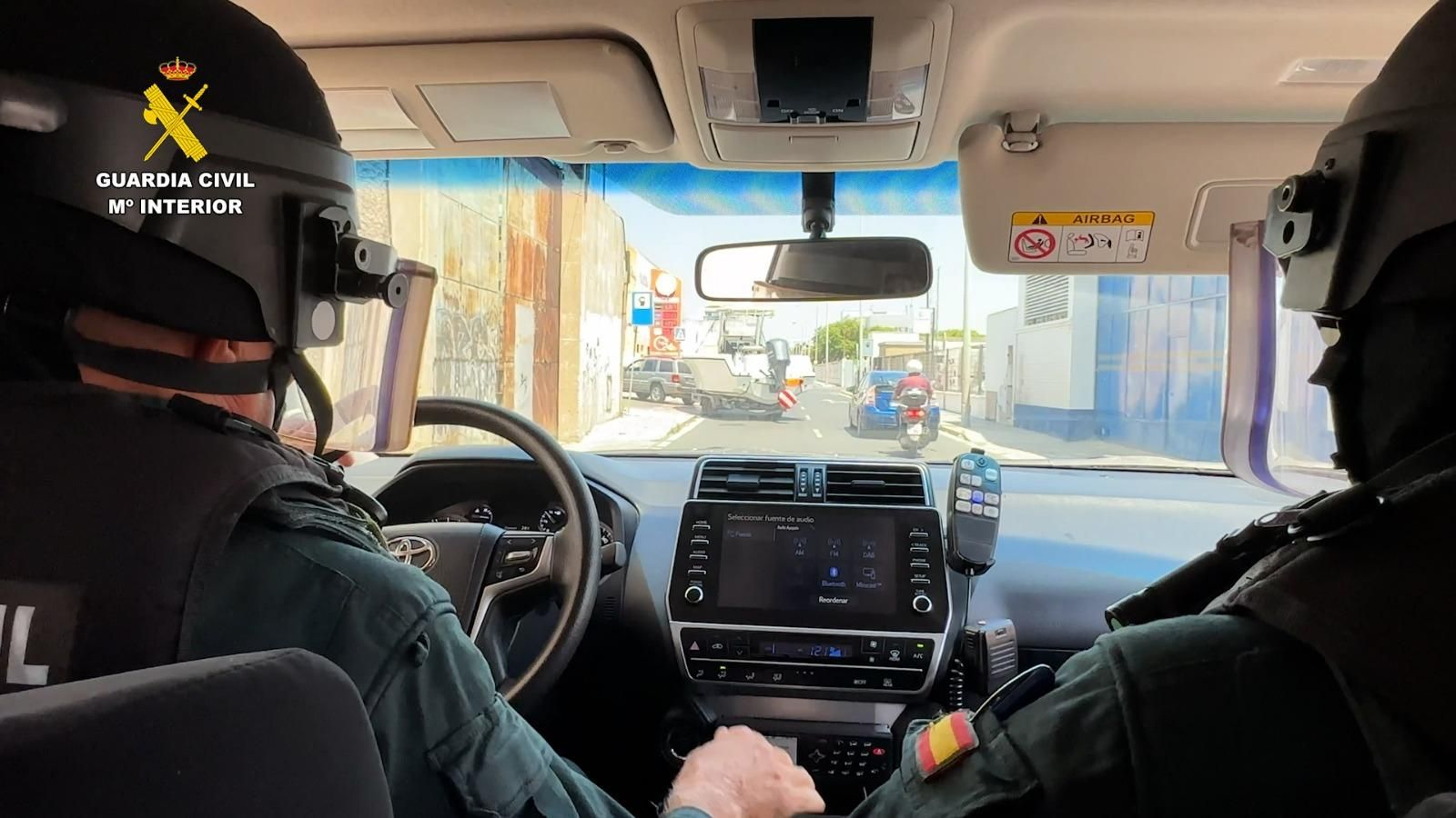 Así fue la operación que acabó con la narcogasolinera flotante frente a la costa de Cádiz