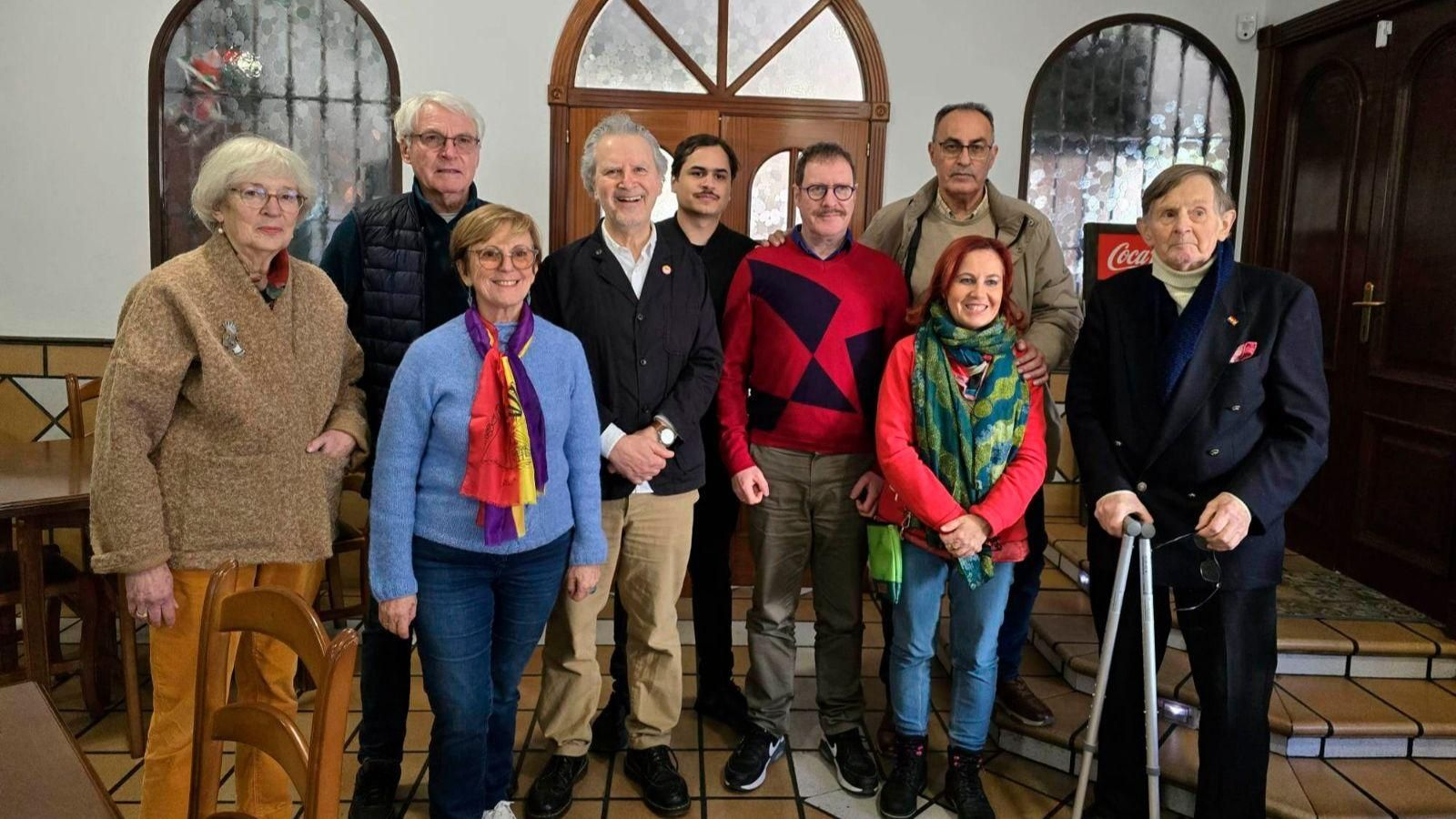 José Luis Pantoja junto a los representantes de las asociaciones de las Brigadas Internaciones de Francia, Polonia, Inglaterra, Irlanda y España.