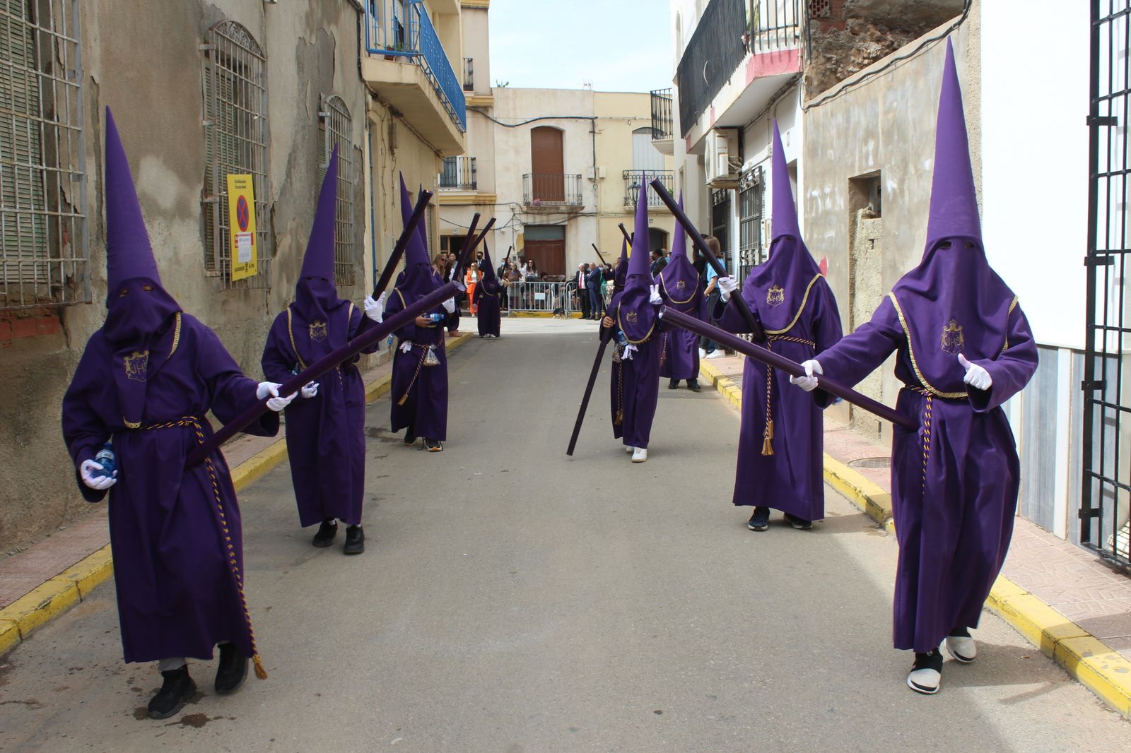 Procesión de la Hermandad de Jesús en Vera, en imágenes