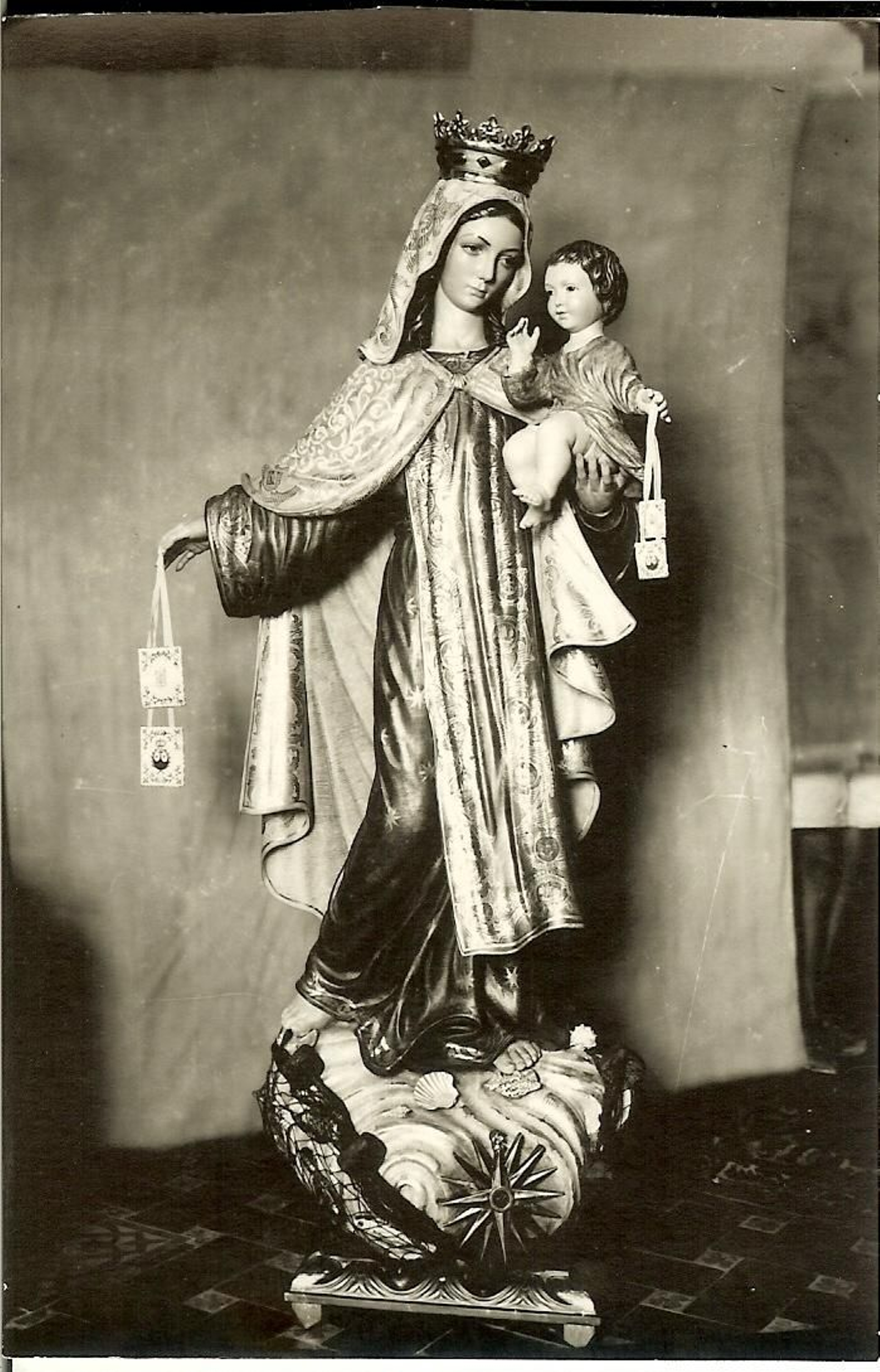 Virgen del Carmen, Jesús de Perceval