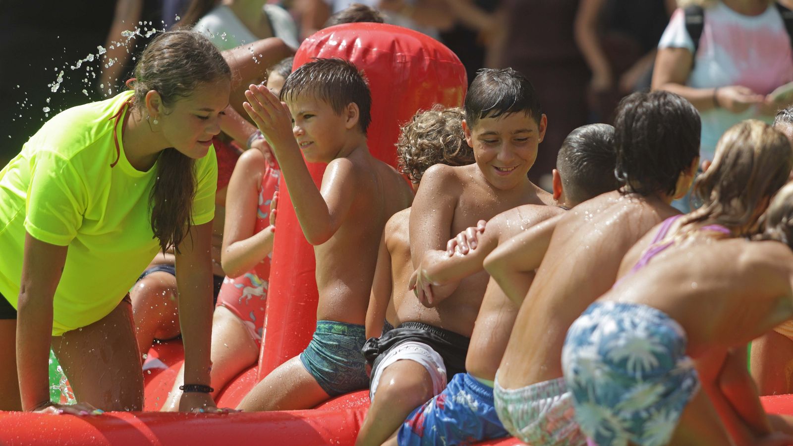 Fotos de la Fiesta del Agua en San Roque
