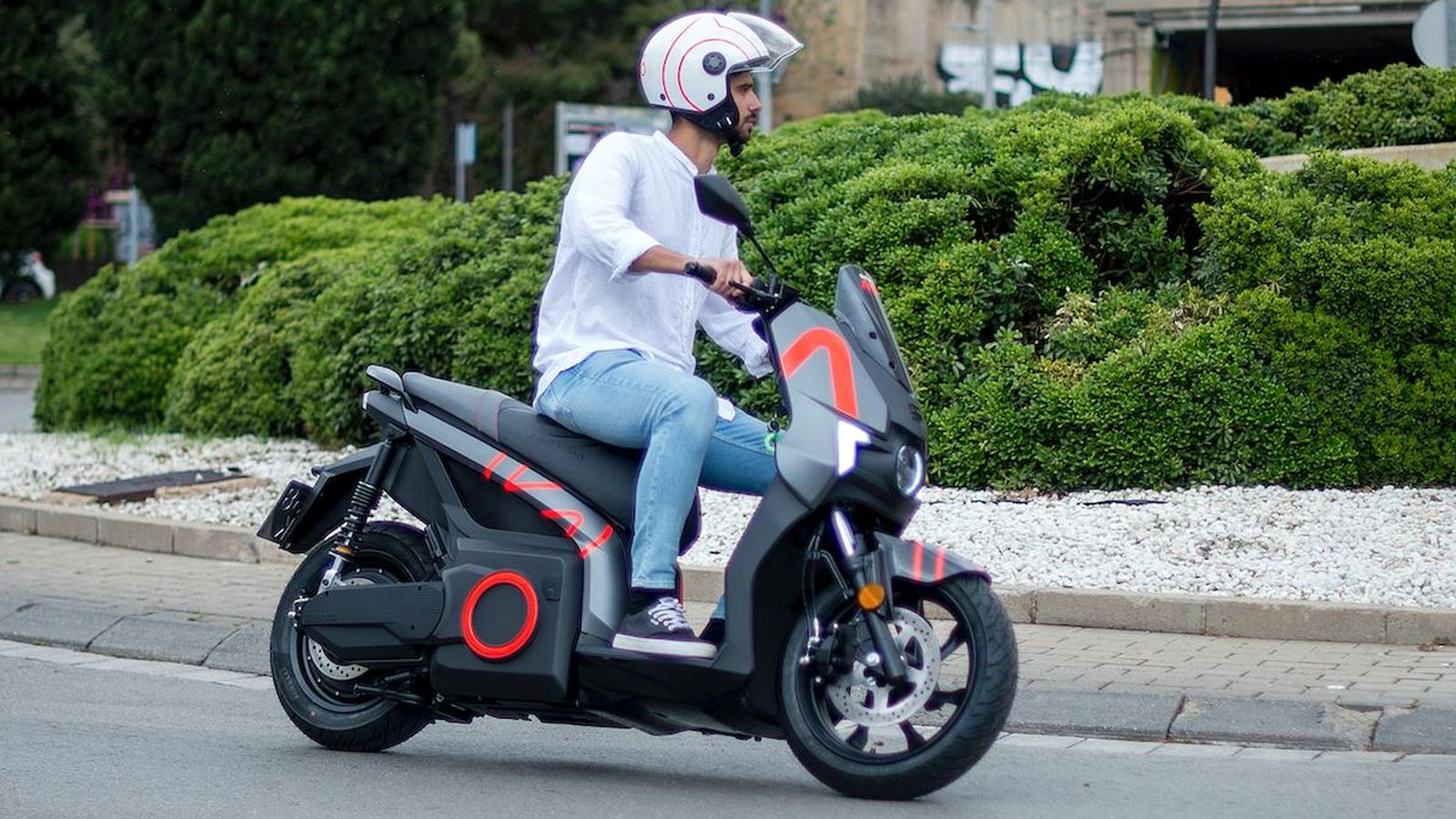 Los scooters Mó 125 serán los primeros vehículos de este servicio de motosharing disponibles en diversas localizaciones andaluzas.