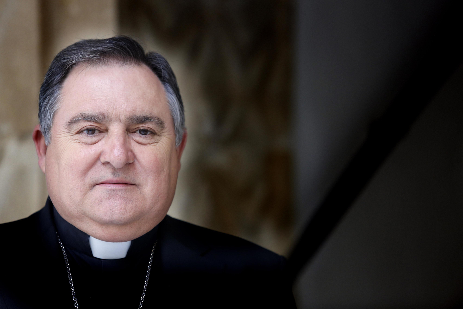 Monseñor Mazuelos, fotografiado el pasado viernes en el patio principal de la Casa de la Iglesia de Jerez.