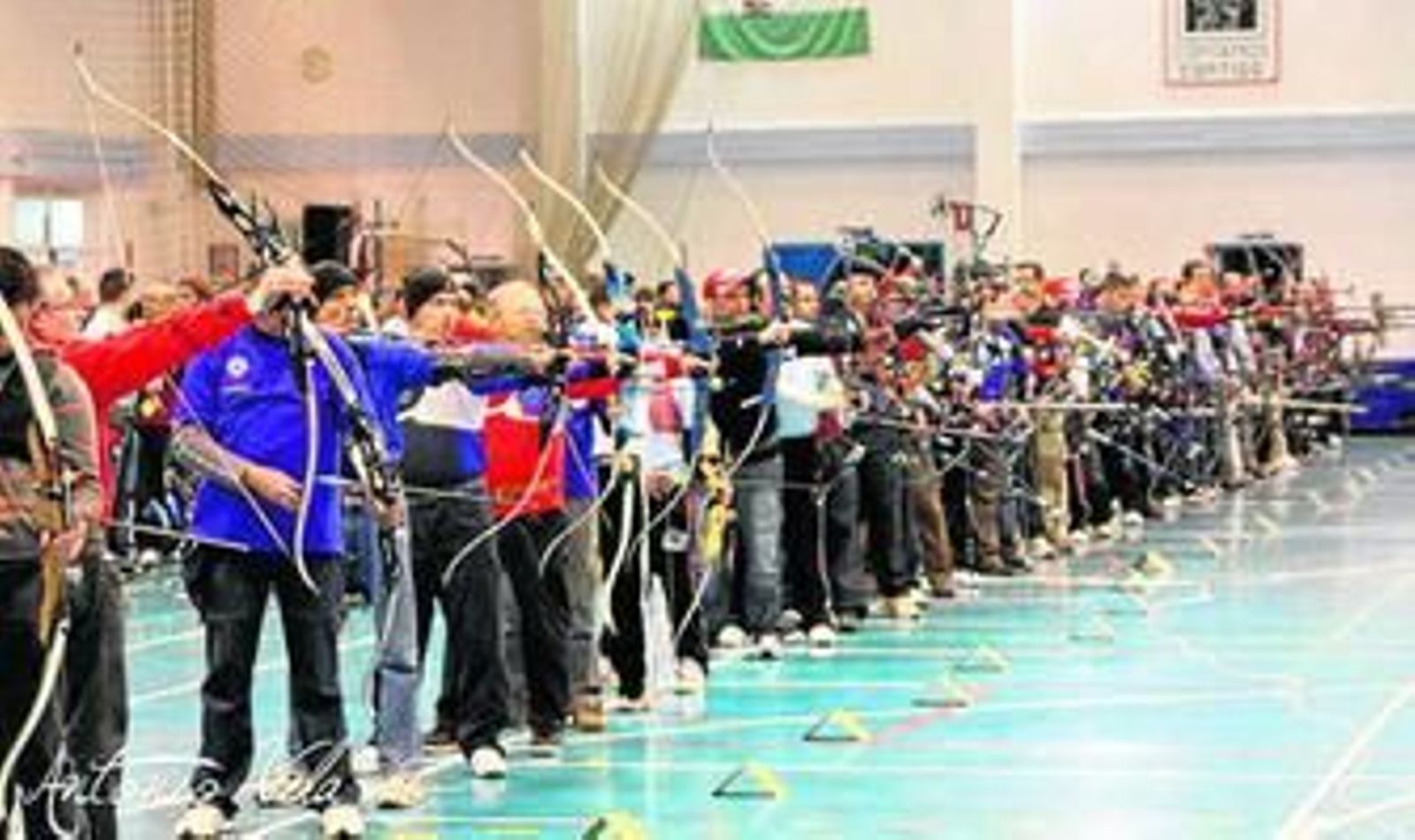 La dimensión de la pista del Pabellón 512 Viviendas limitó el número de participantes, un éxito pese a todo.