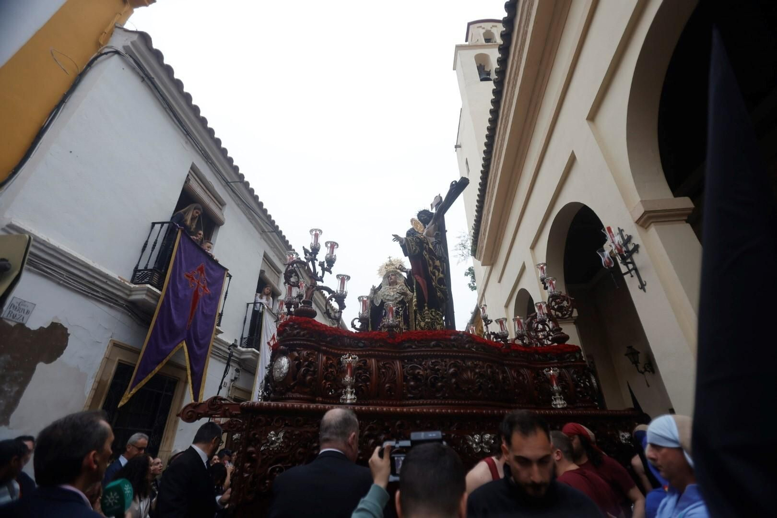 La procesión de las Penas de Santiago en este Domingo de Ramos, en imágenes