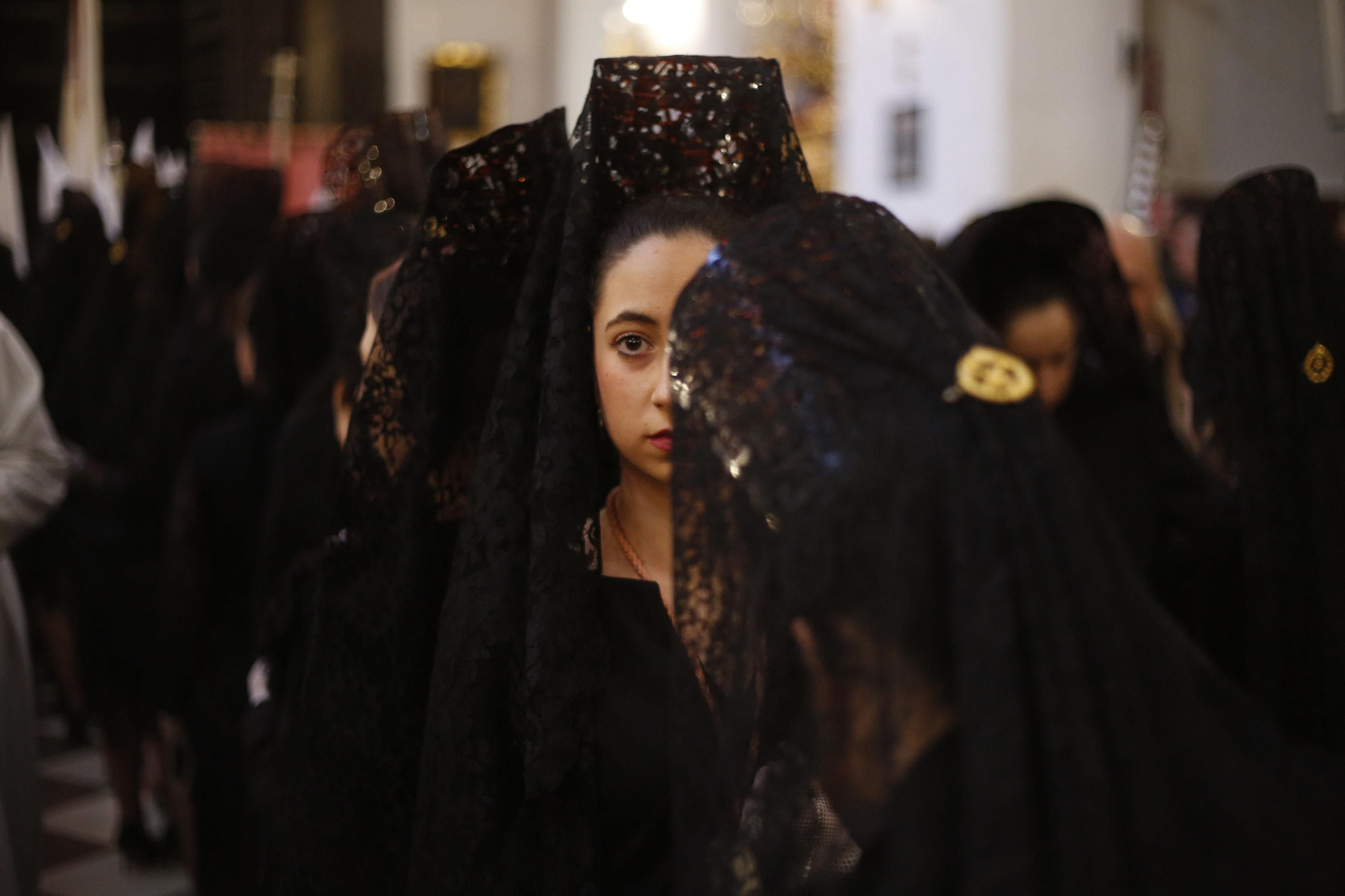 Las estampas del día en el Lunes Santo granadino