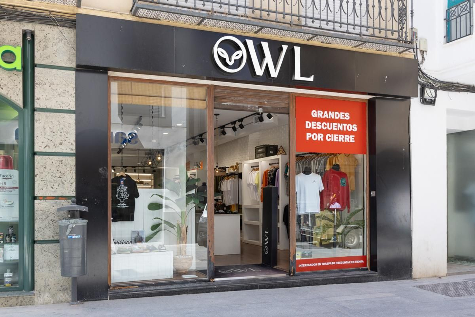 Locales vacíos en el centro de Jaén, en imágenes