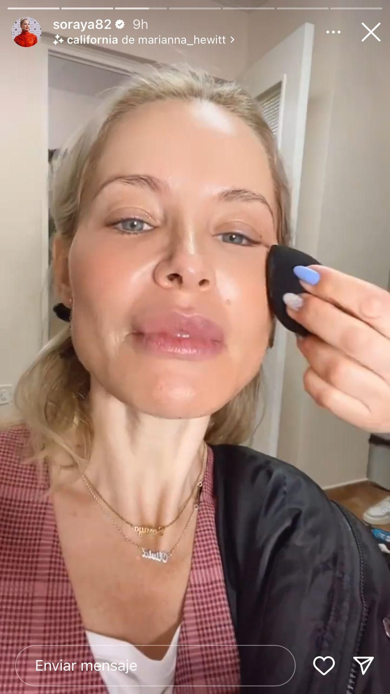 La cantante Soraya, mientras anunciaba que estaba en Jerez rodando.