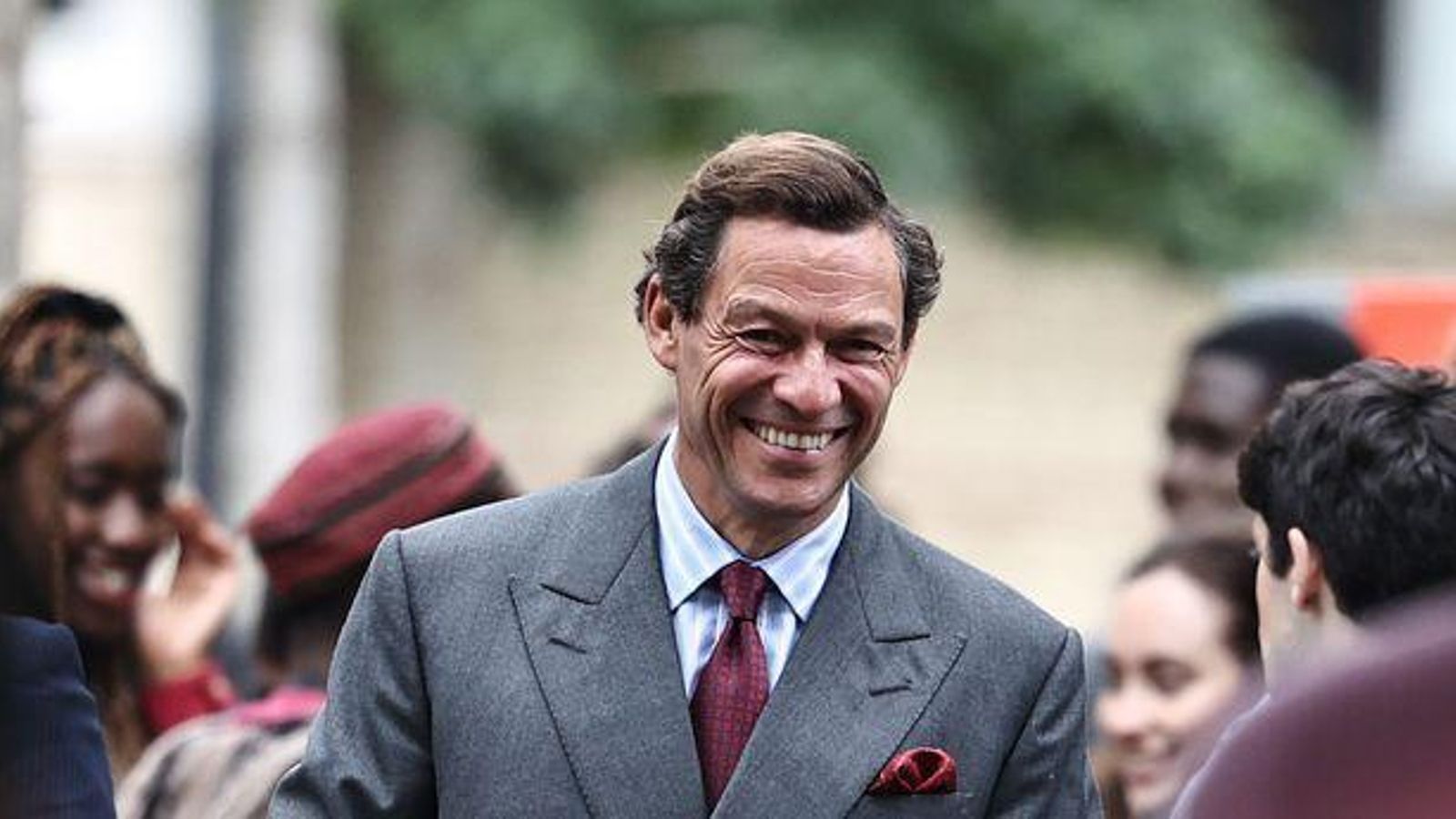 Dominic West, un oscuro príncipe Carlos en 'The Crown' Dominic West, un oscuro príncipe Carlos en 'The Crown'