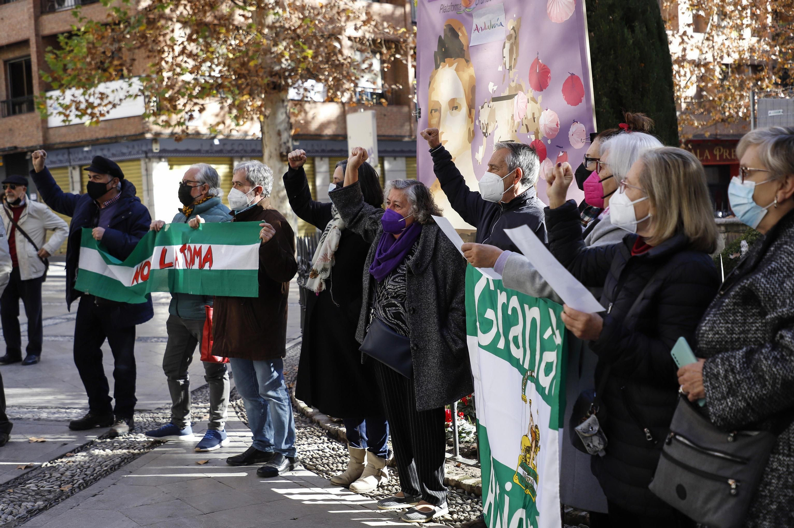 Granada Abierta celebra su acto alternativo a la Toma en honor a la Mariana