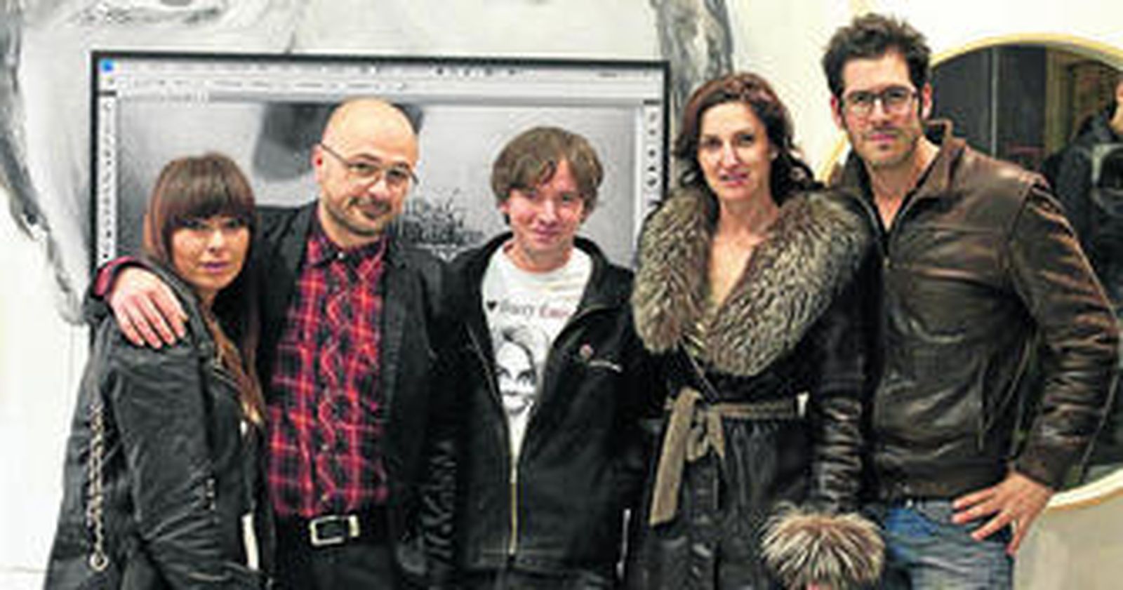 Carmen Samper, Francisco Robert, Manuel Fernández Daza, Yona López-Salcedo y Manuel Márquez, en la muestra 'In-significante' de Mayo.