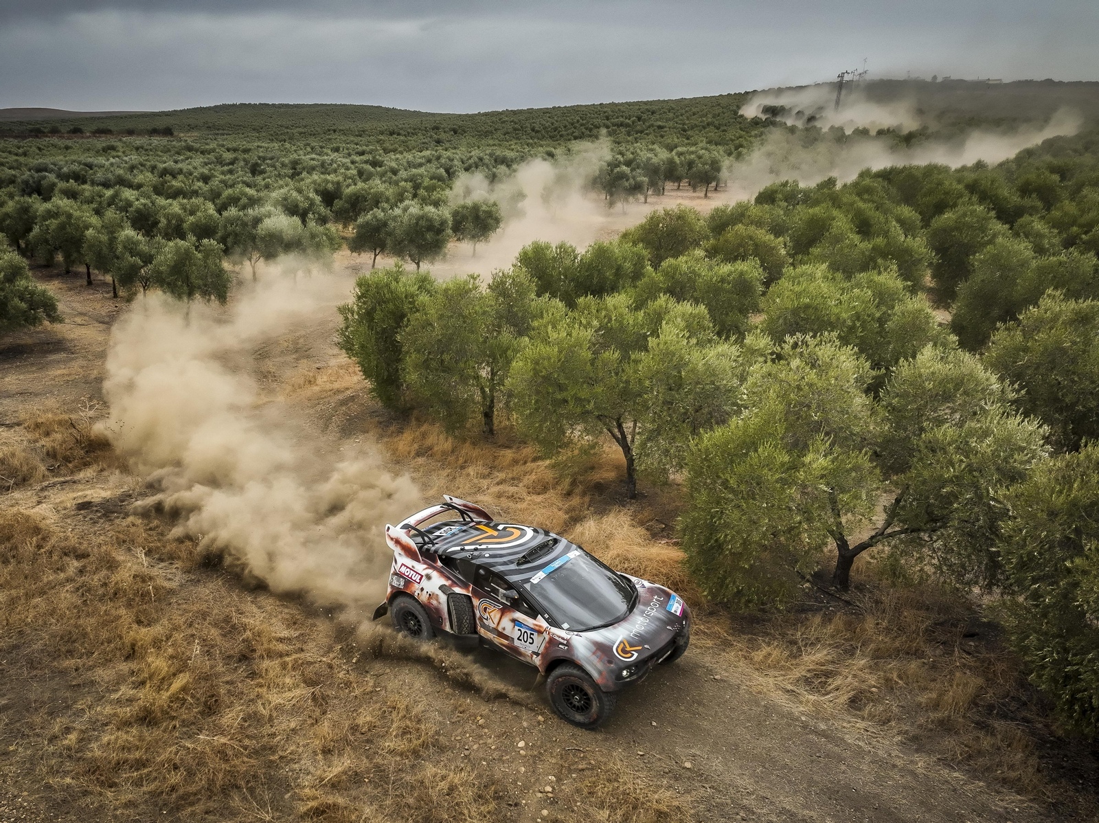 Andalucía Rally: las imágenes del 'Dakar' de Dos Hermanas | Día 2