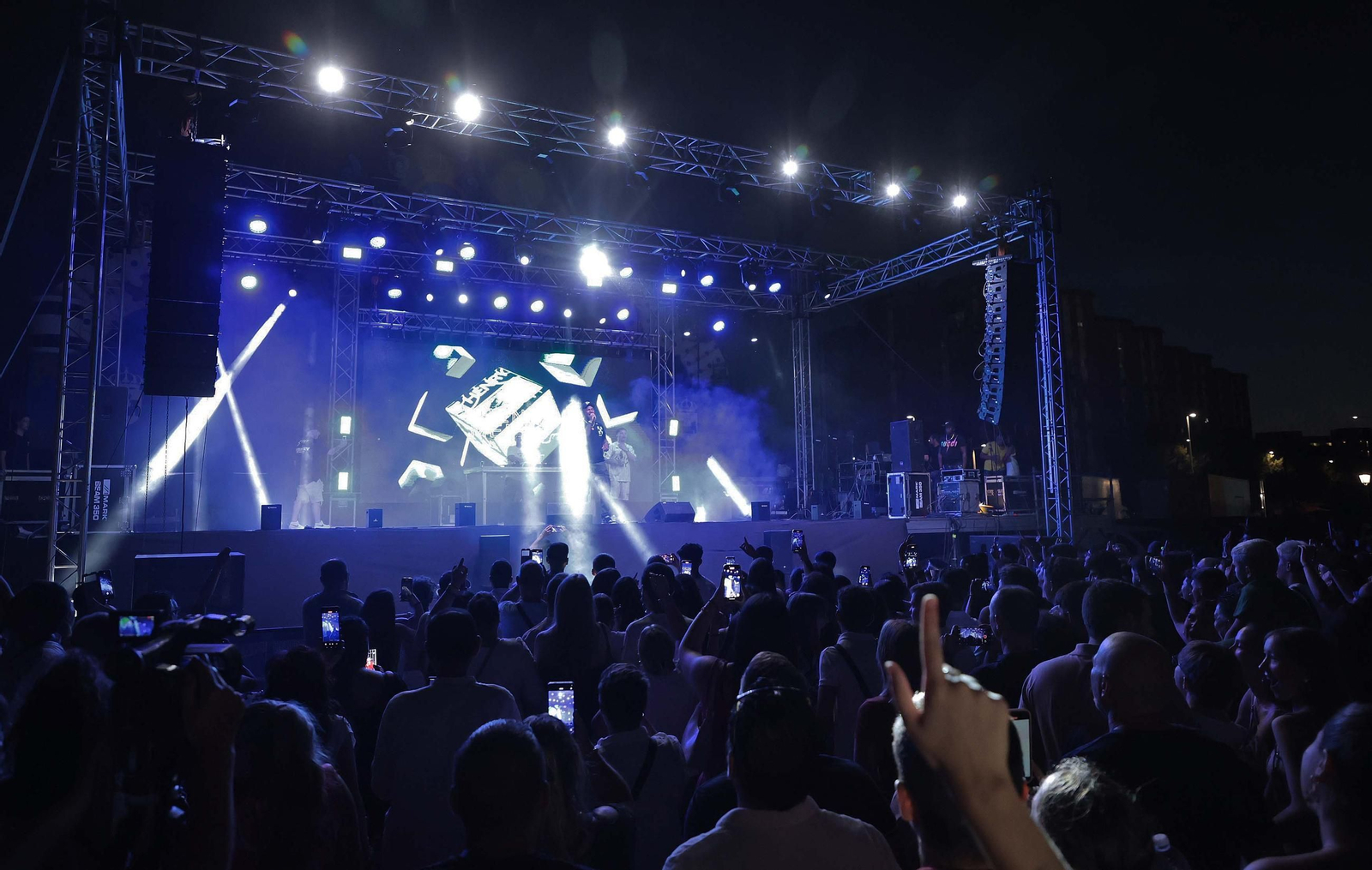 Fotos del concierto de Henry Méndez en La Línea
