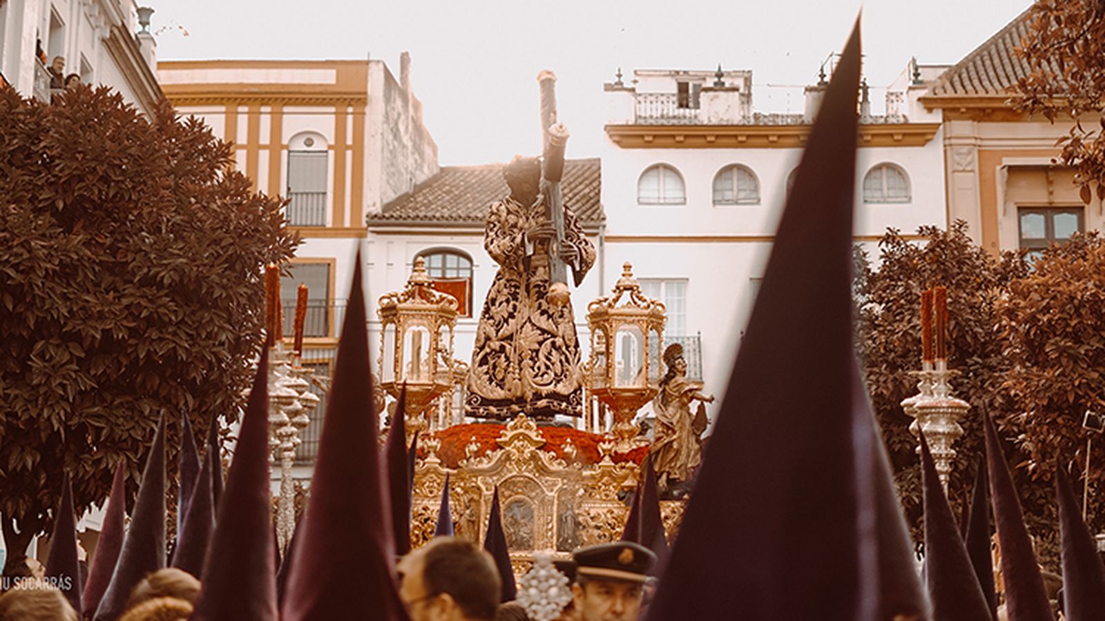 Paso del Señor de la Salud (Los Gitanos) en la  Madrugá de 2019.