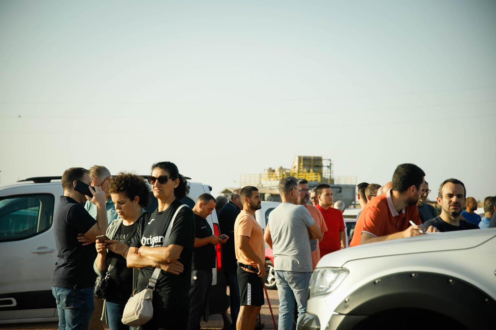 El día después: así ha amanecido la nave calcinada de Mabe Hortofrutícola
