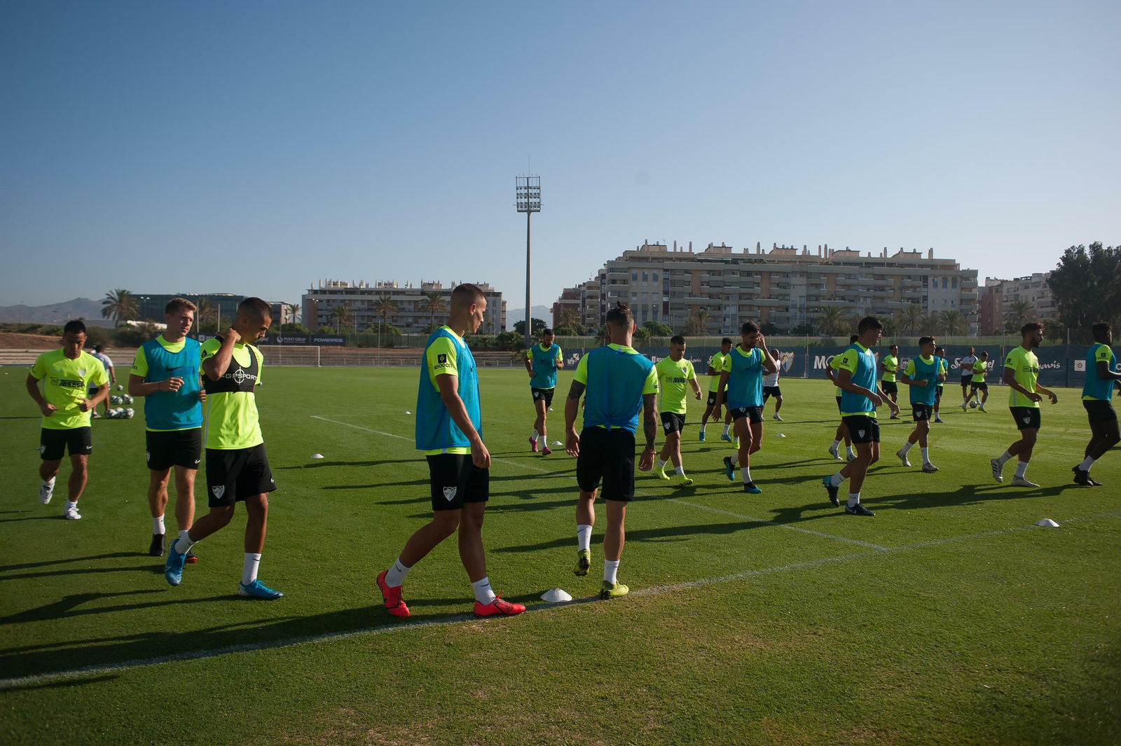 Las fotos del entrenamiento del Málaga CF a puerta abierta Las fotos del entrenamiento del Málaga CF a puerta abierta