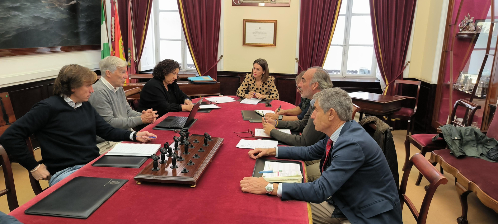 Un momento de la reunión en las dependencias municipales.