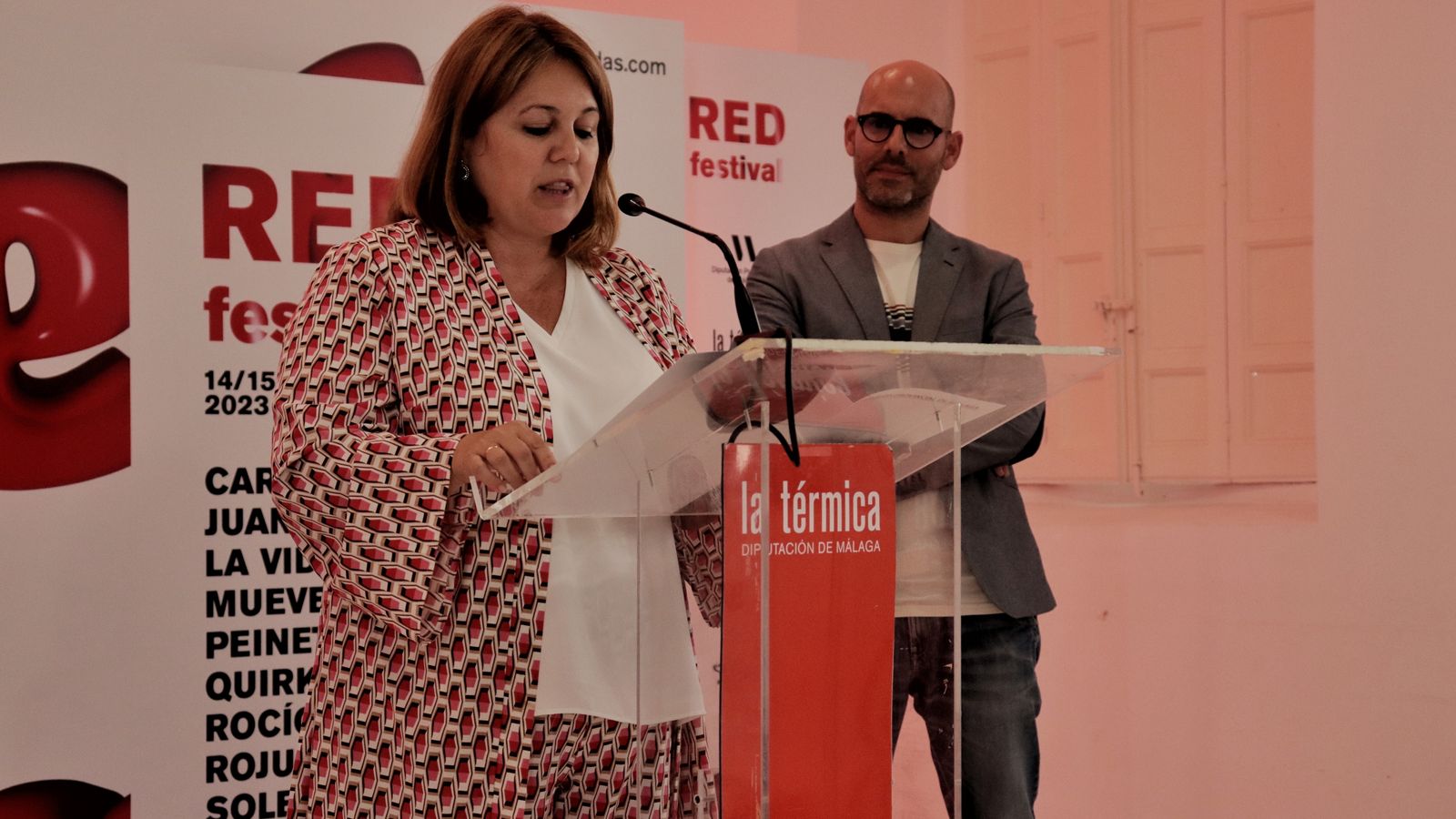 La vicepresidenta de la Diputación de Málaga, Natacha Rivas, y el director de La Térmica, Antonio Javier López, en la presentación del RED FESTIVAL