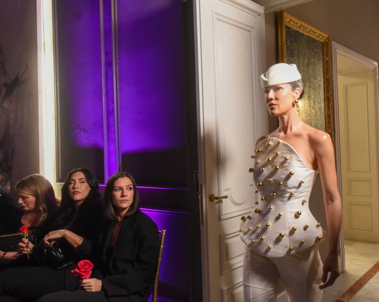 Desfile de Andrew Pocrid en La Casa de Manolete Bistró