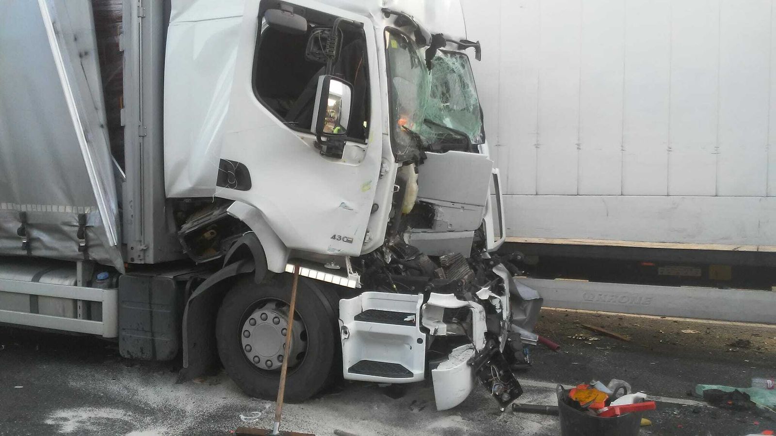 Fotos de los accidentes en la autopista de Las Pedrizas en Málaga